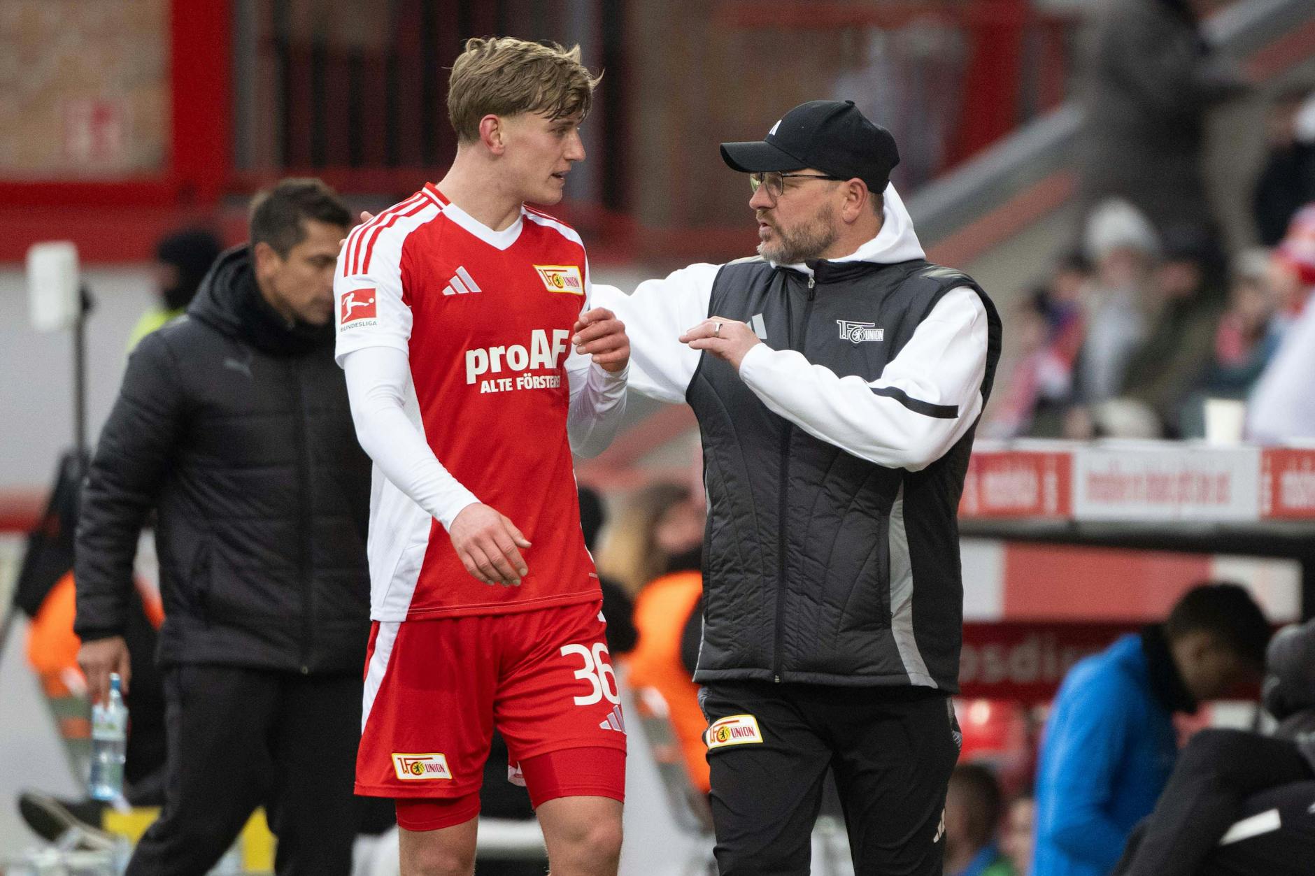 Vertrauensvolle Zusammenarbeit beim 1. FC Union Berlin: Eigengewächs Aljoscha Kemlein (l.) und Trainer Steffen Baumgart