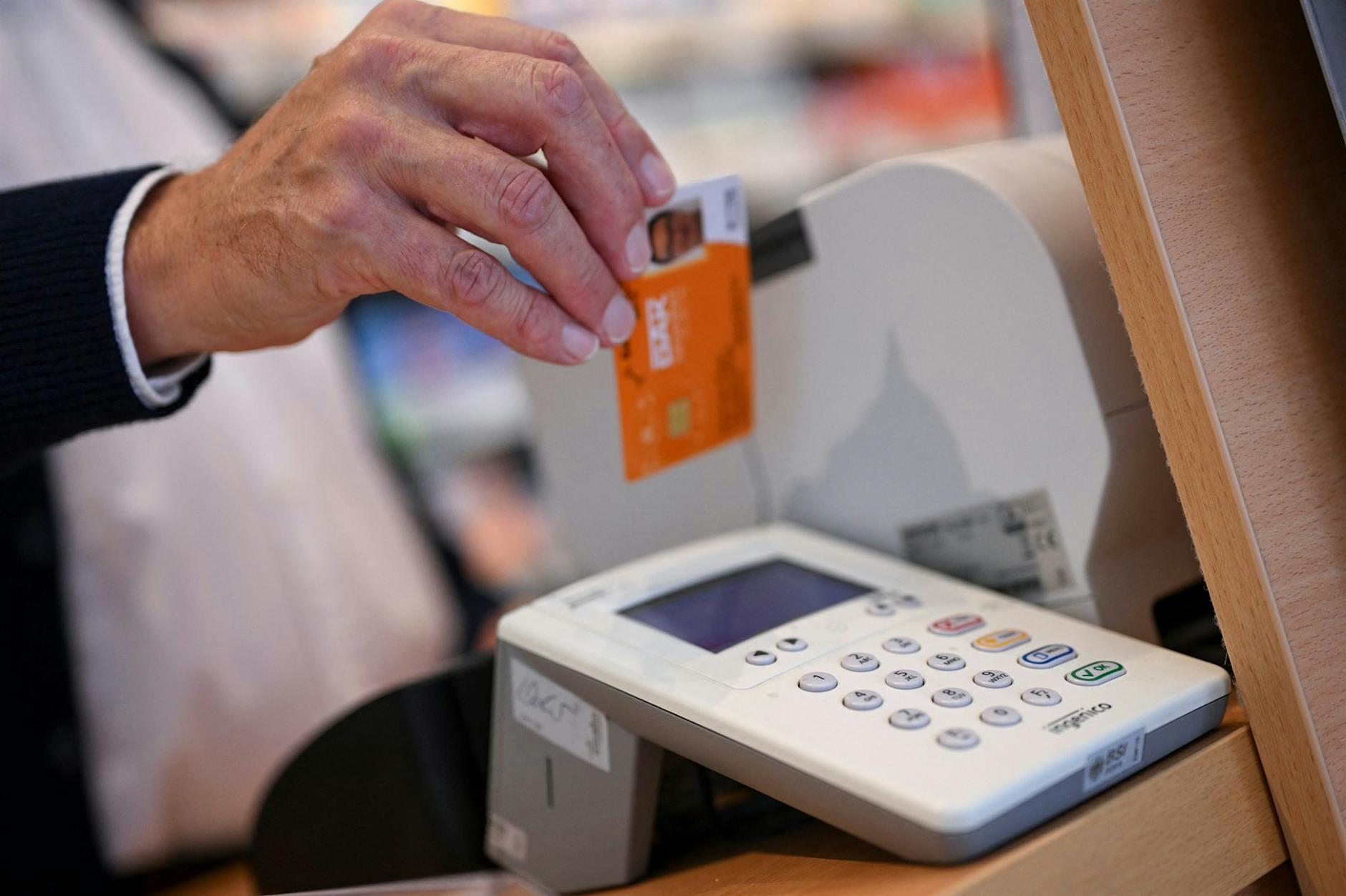 Chaos mit dem E-Rezept: Das System ist unzuverlässiger als die Bahn!