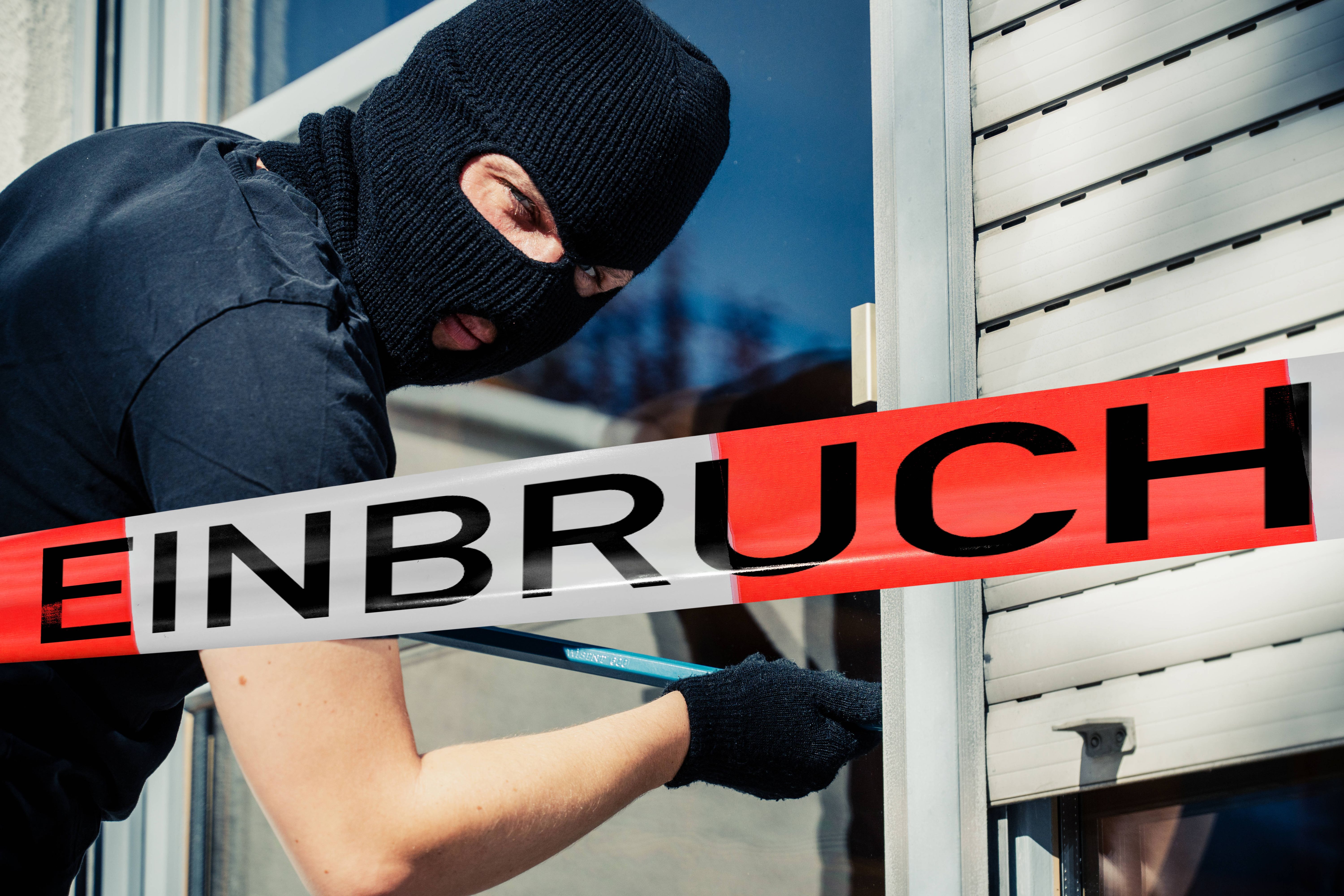 Krasse Tricks der Einbrecher: Wird auch IHRE Wohnung ausspioniert?