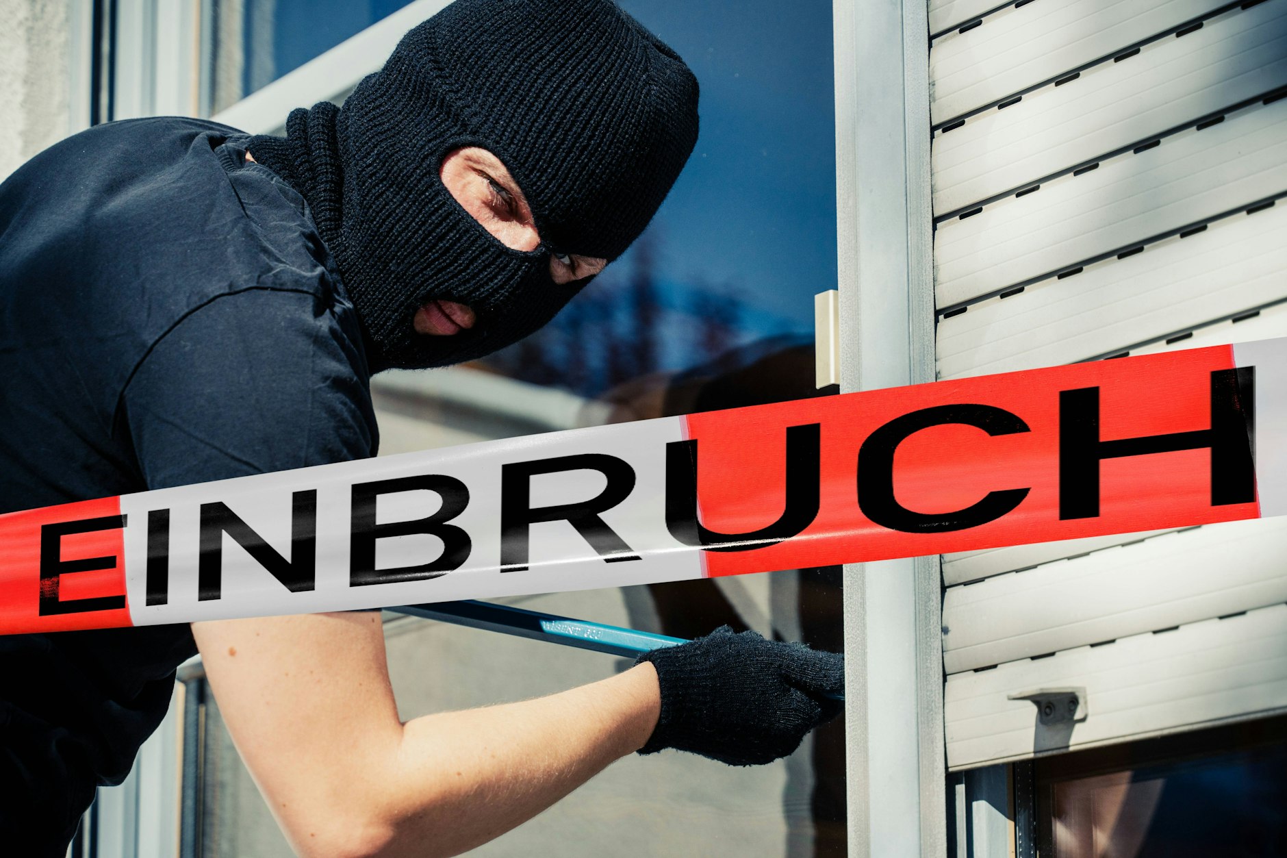 Der Sommer ist die Zeit der Einbrecher. Mit bestimmten Tricks versuchen die Kriminellen, Wohnungen auszuspionieren.