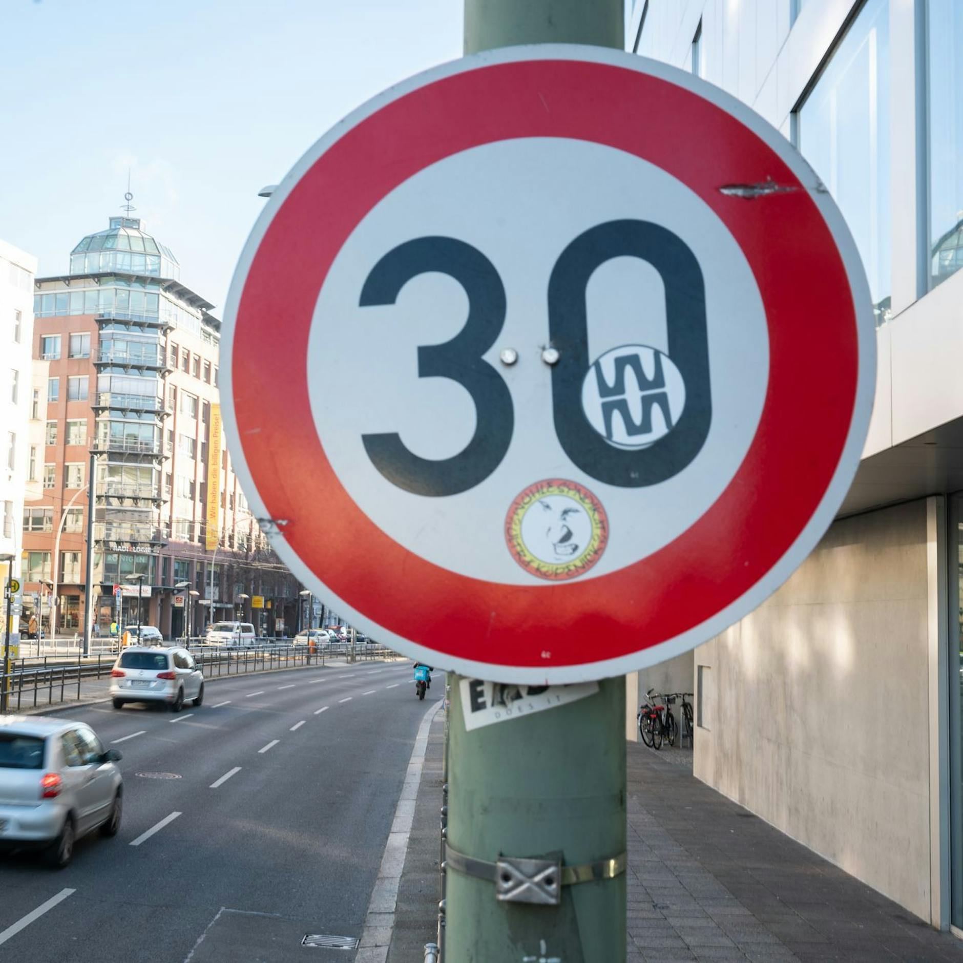 Image - Senat beschließt Aufhebung von Tempo 30 nächste Woche: Diese Straßen kann es treffen
