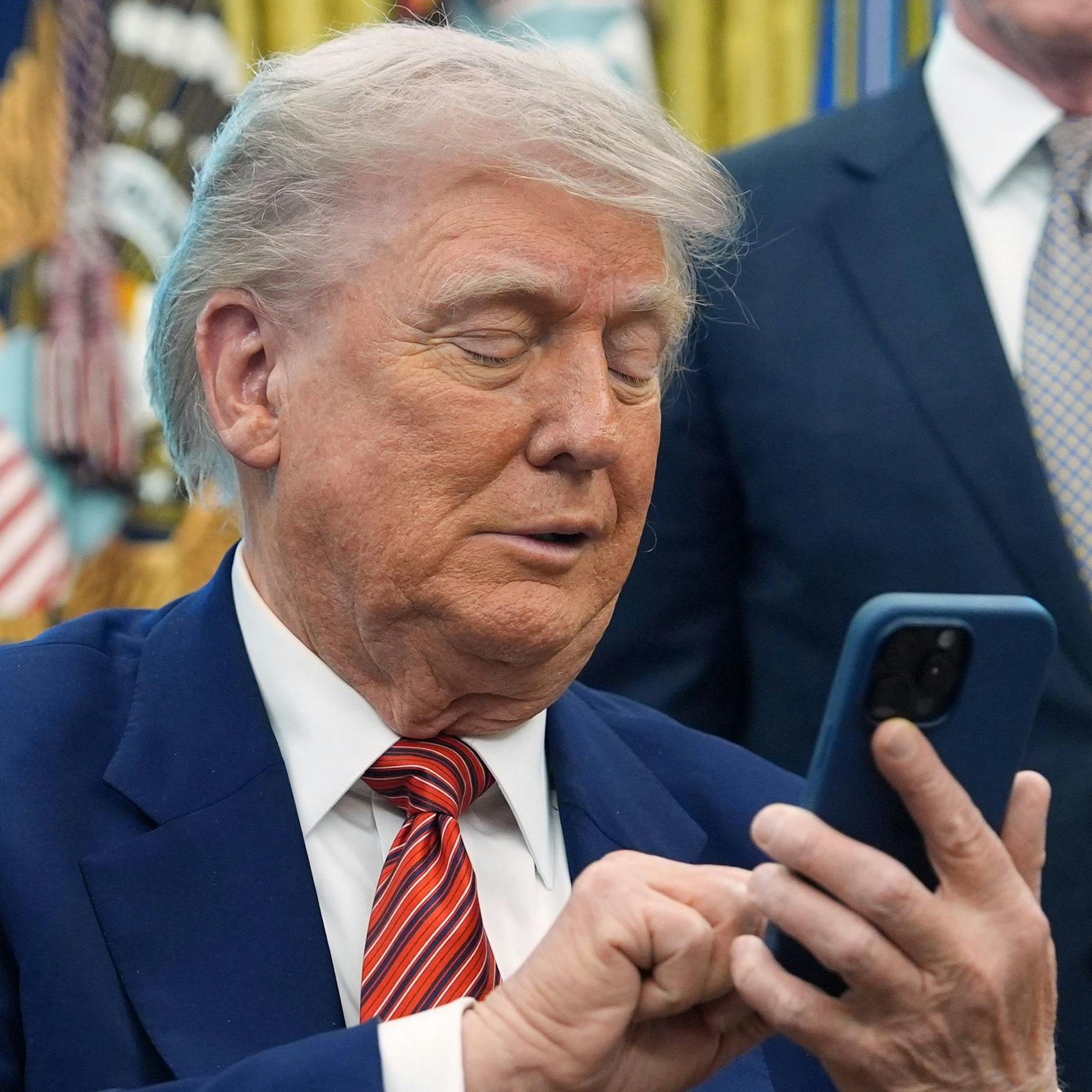 Image - Neuer KI-Chatbot von Truth Social fällt Donald Trump in den Rücken