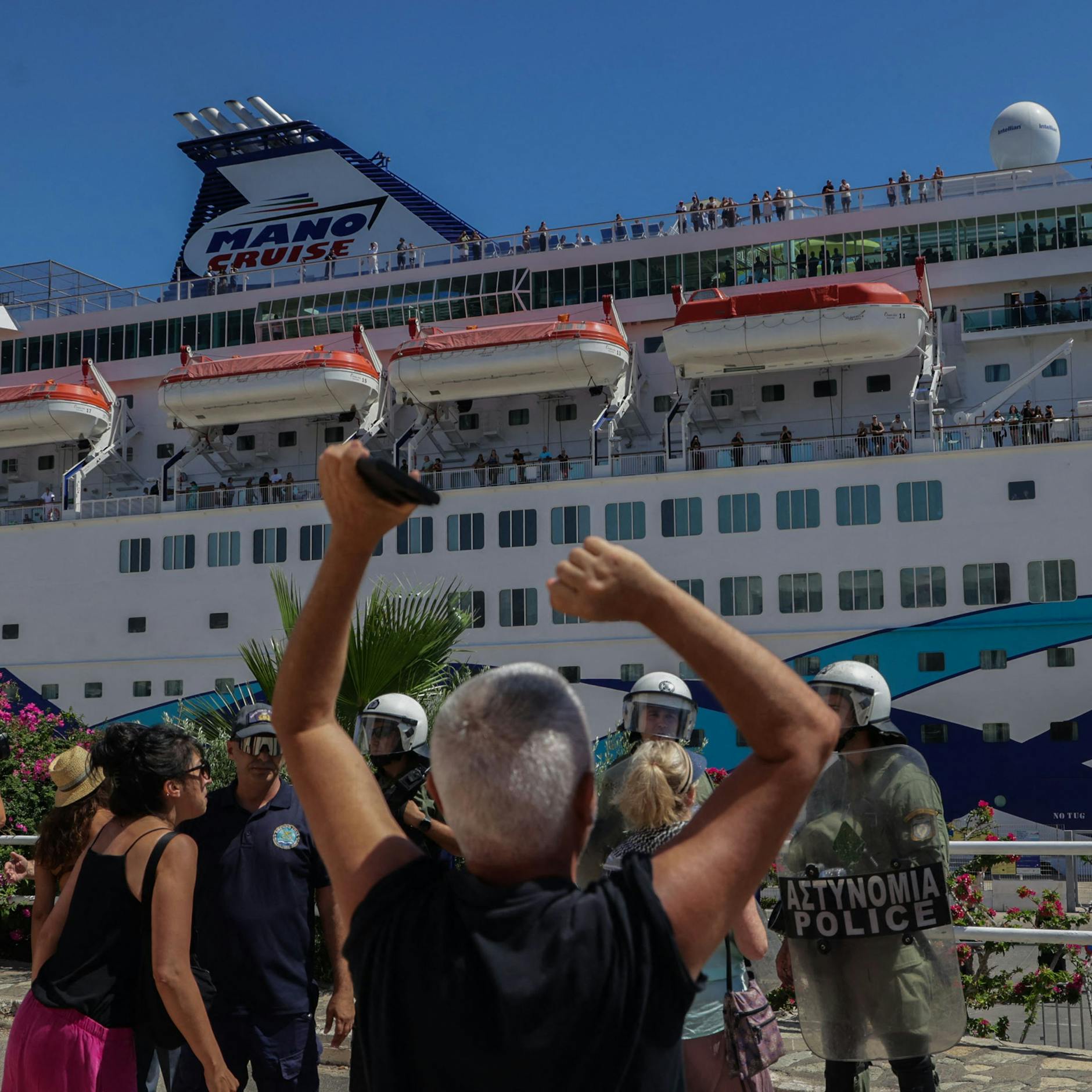 Image - Proteste gegen israelisches Kreuzfahrtschiff „Crown Iris“ wegen Gazakrieg – Spannungen eskalieren