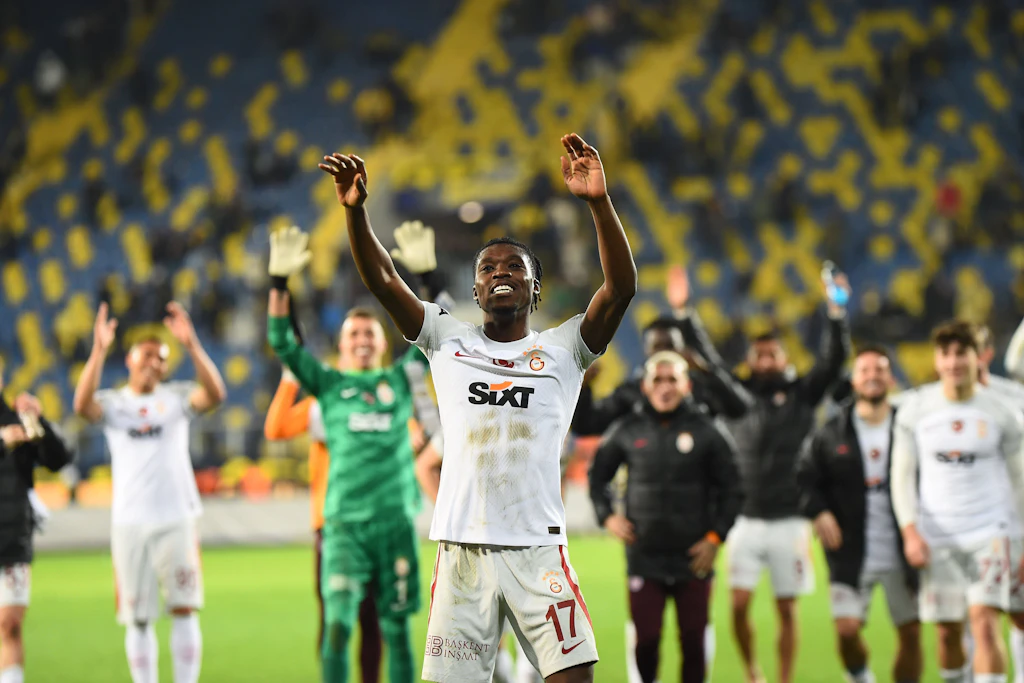 Update! Transfer fix: Derrick Köhn verleiht dem 1. FC Union Flügel!
