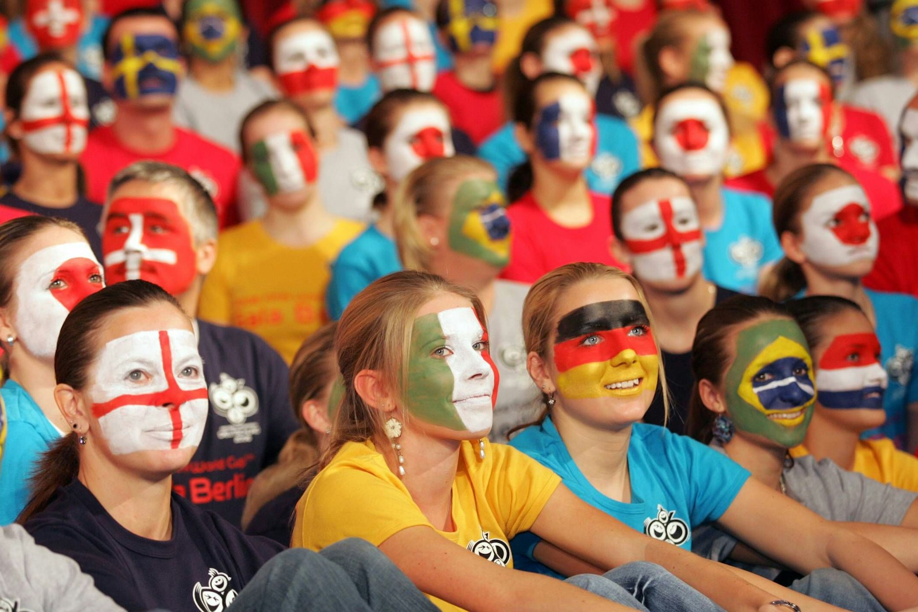 Schriftsteller Friedrich Dieckmann meint: „Der Westen, scheint mir, holt allmählich auf.“