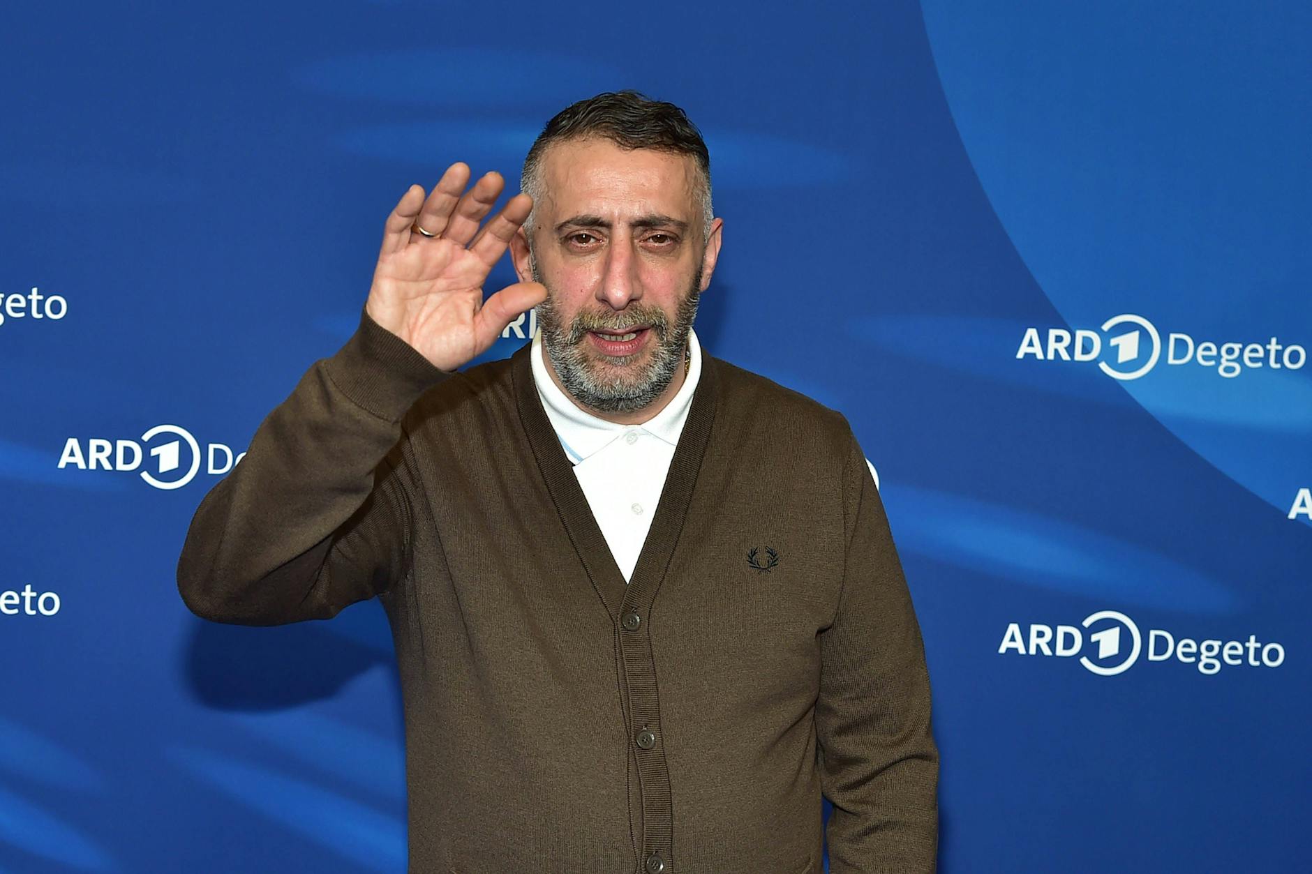 Der Schauspieler und Regisseur Kida Ramadan will Deutschland nach seinem Knast-Aufenthalt verlassen.