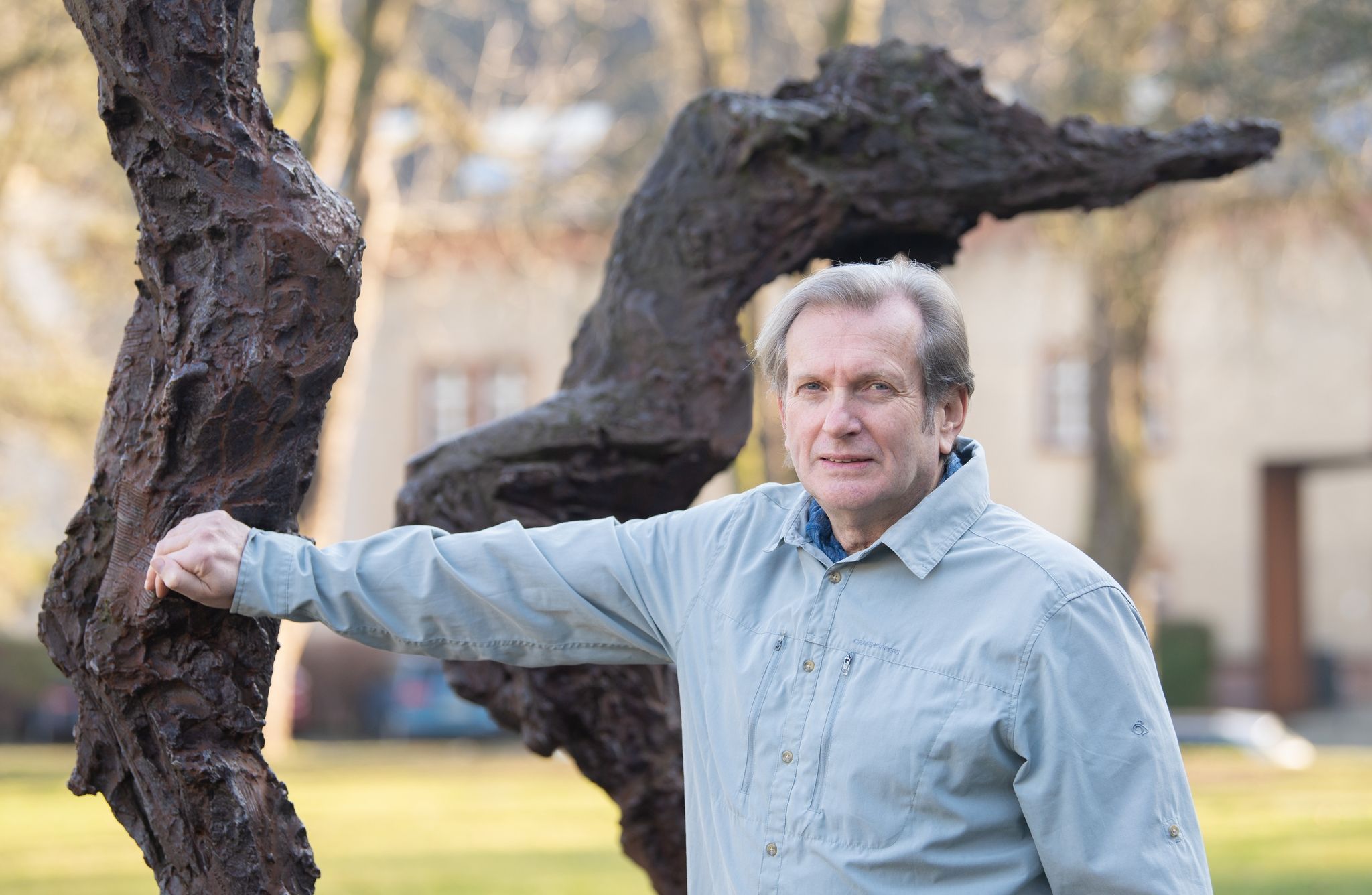Linken-Abgeordneter Gerhartd Trabert gibt Mandat ab: Junge Transperson Lin Lindner rückt nach