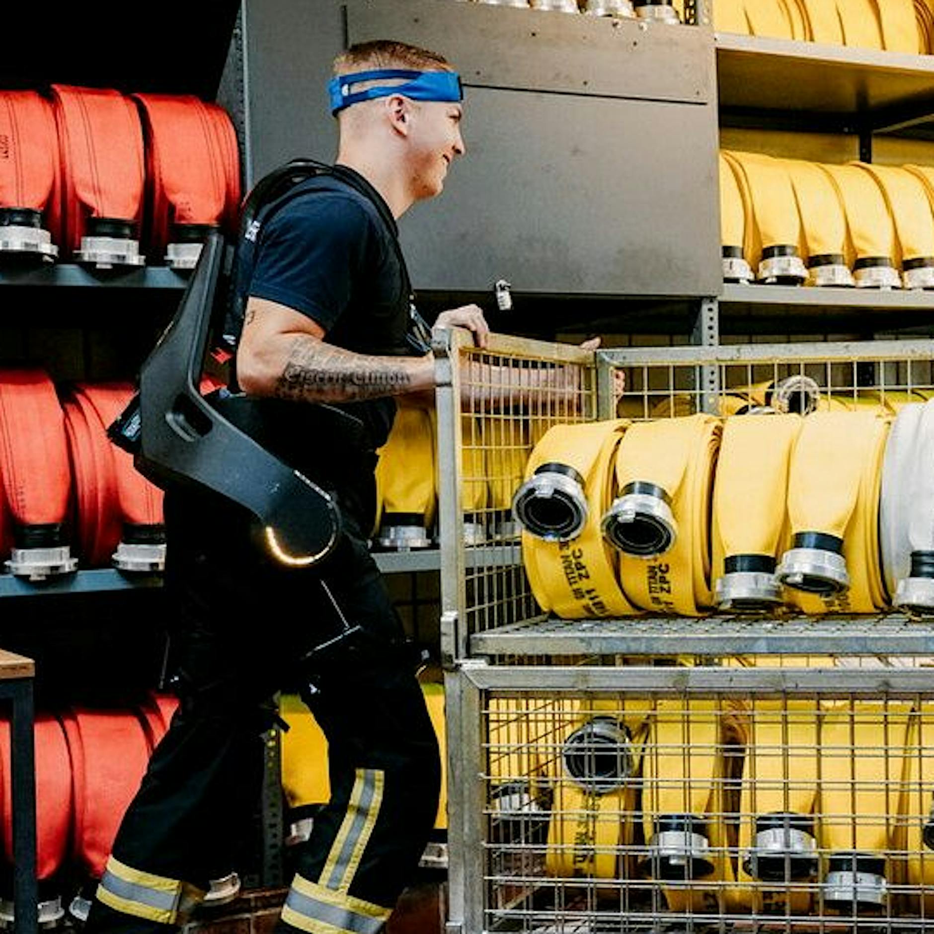 Die Zukunft ist jetzt: Berliner Feuerwehr testet Exoskelette