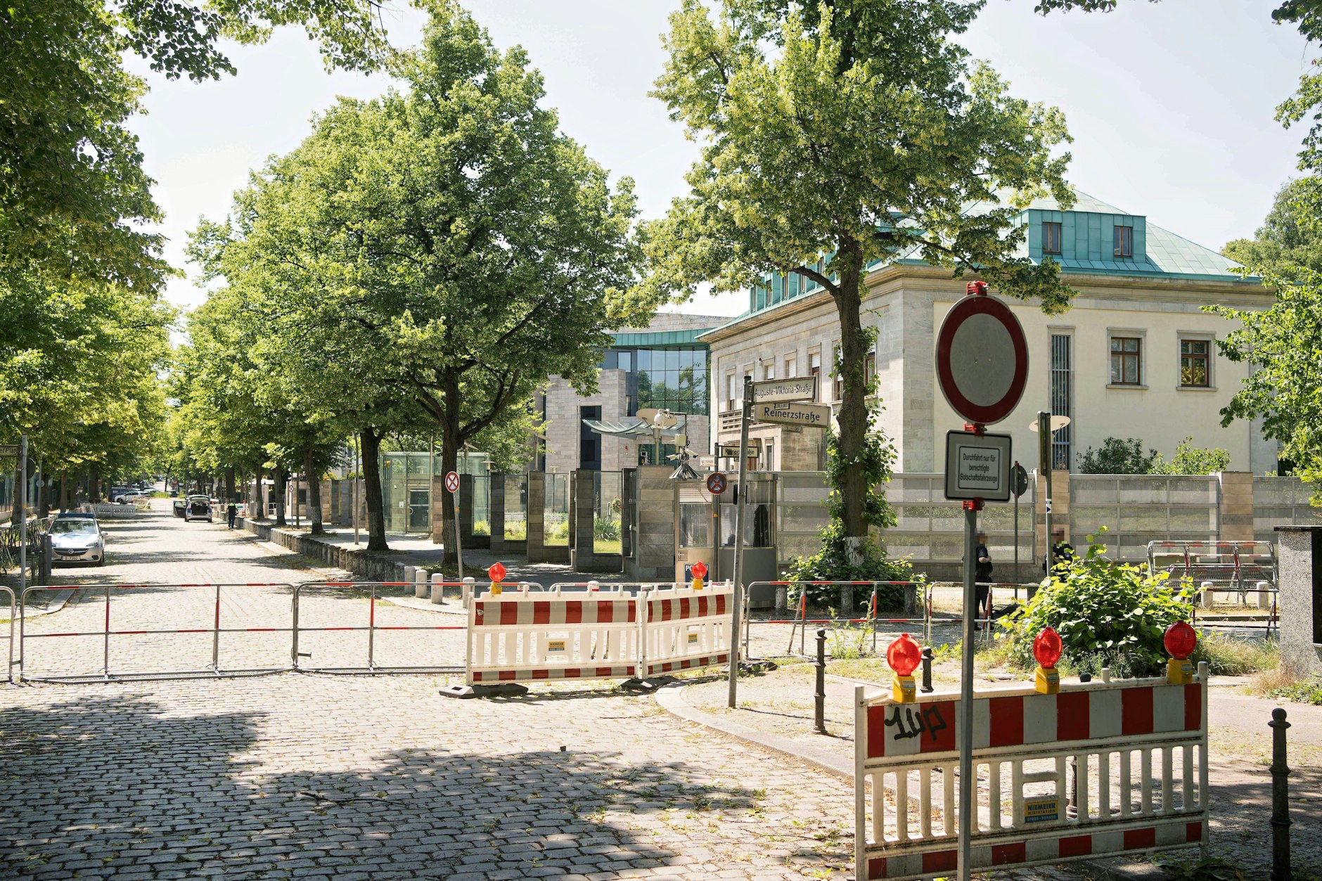 Die israelische Botschaft in Berlin ist bestens gesichert.