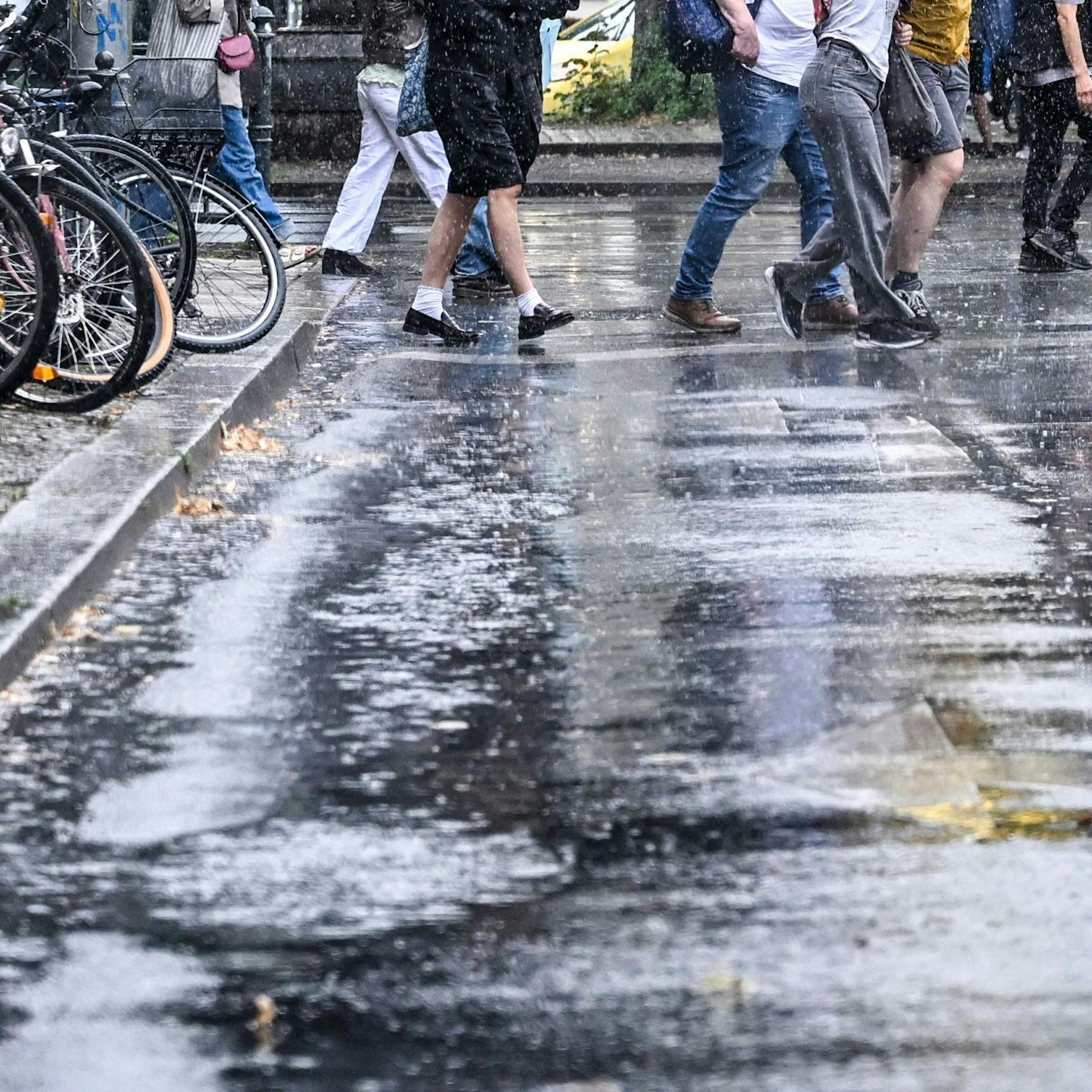 Image - Wetter Berlin aktuell: Unwetter, Hagel und Starkregen drohen am Abend