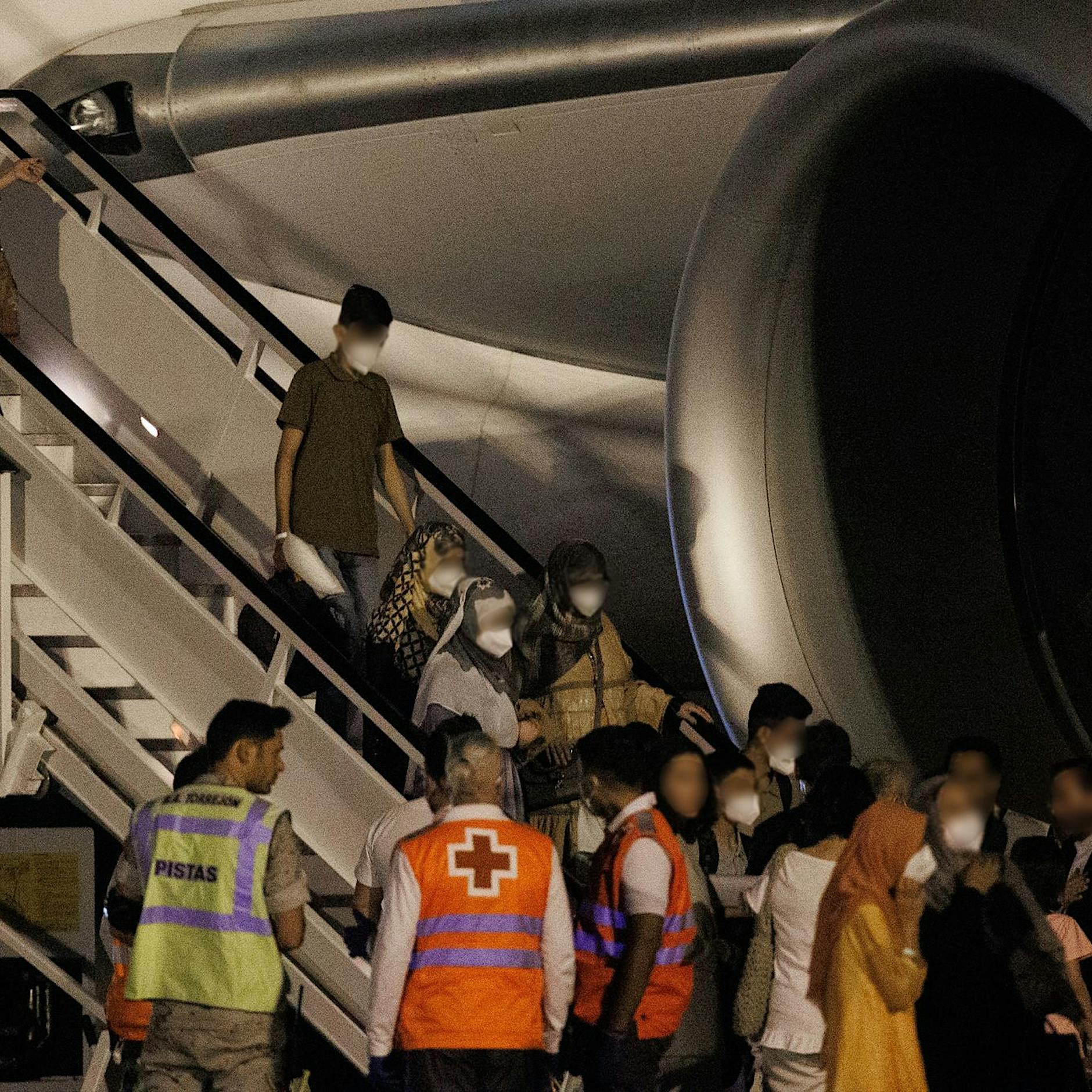 Aufnahme afghanischer Ortskräfte dauert, Bundesregierung droht Zwangsgeld