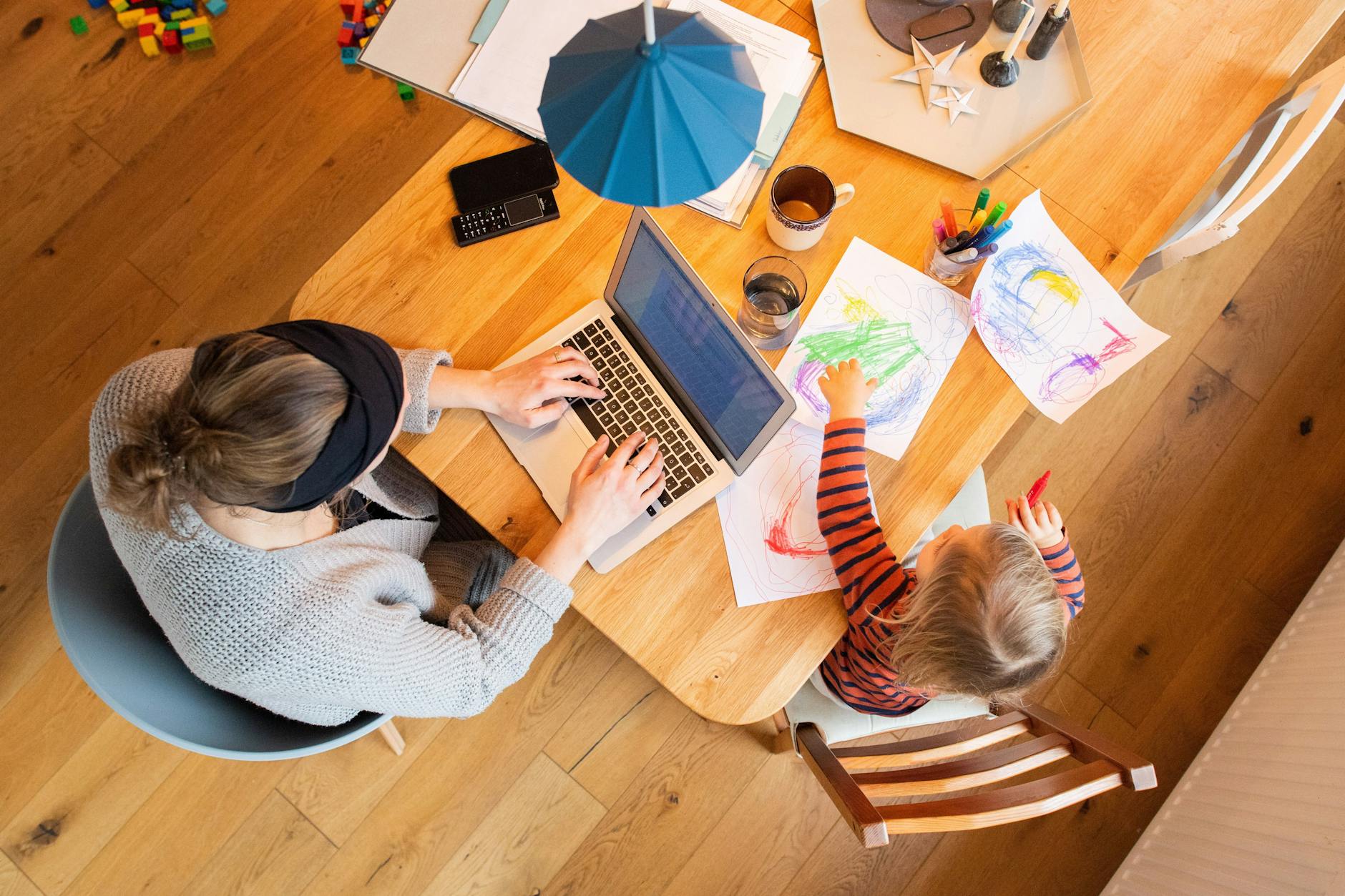 Die Vereinbarkeit von Familie und Job ist in Deutschland nicht immer gegeben.