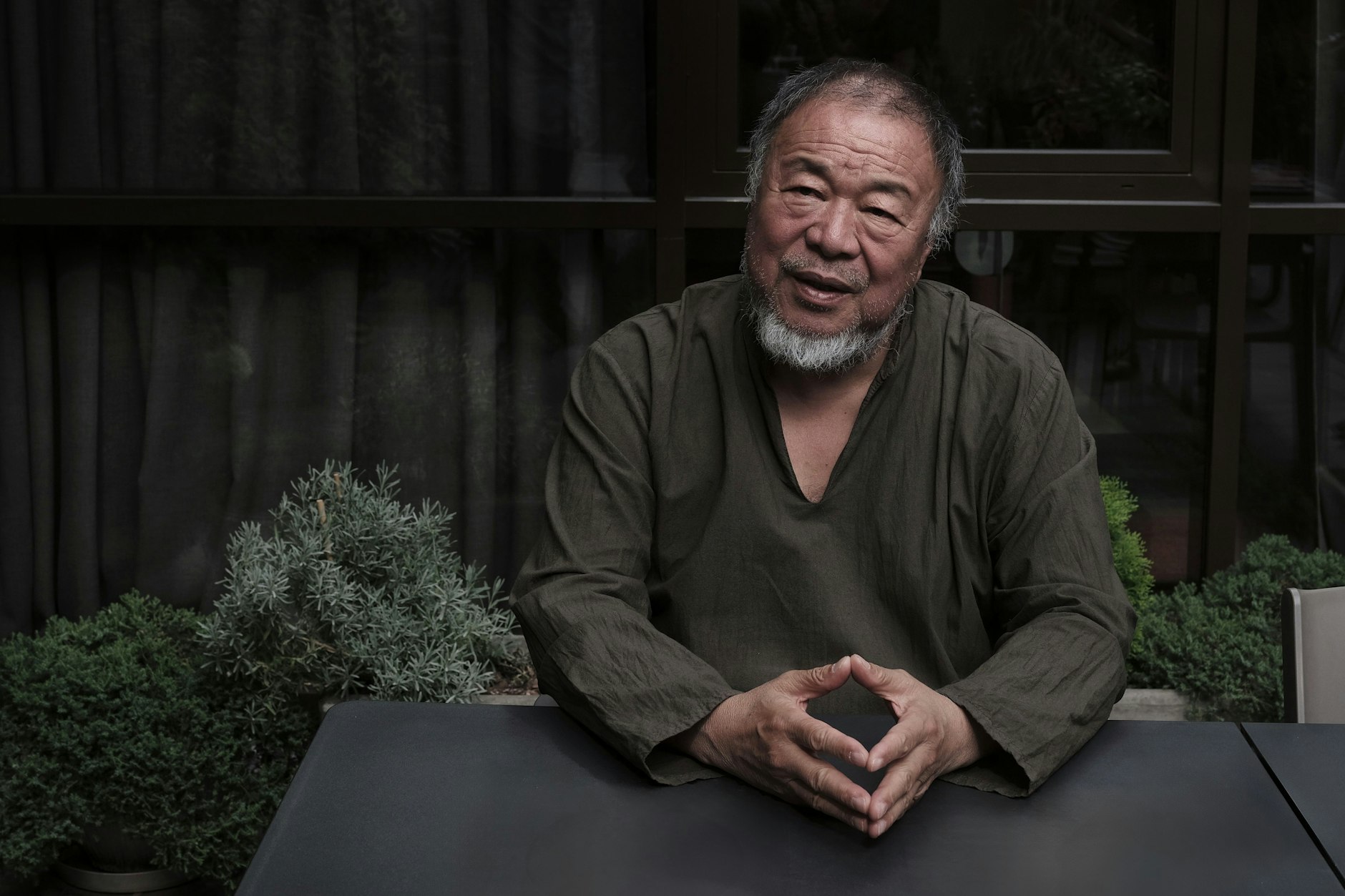 Der chinesische Künstler Ai Weiwei in Kiew: „Ich komme gerade von der Front.“
