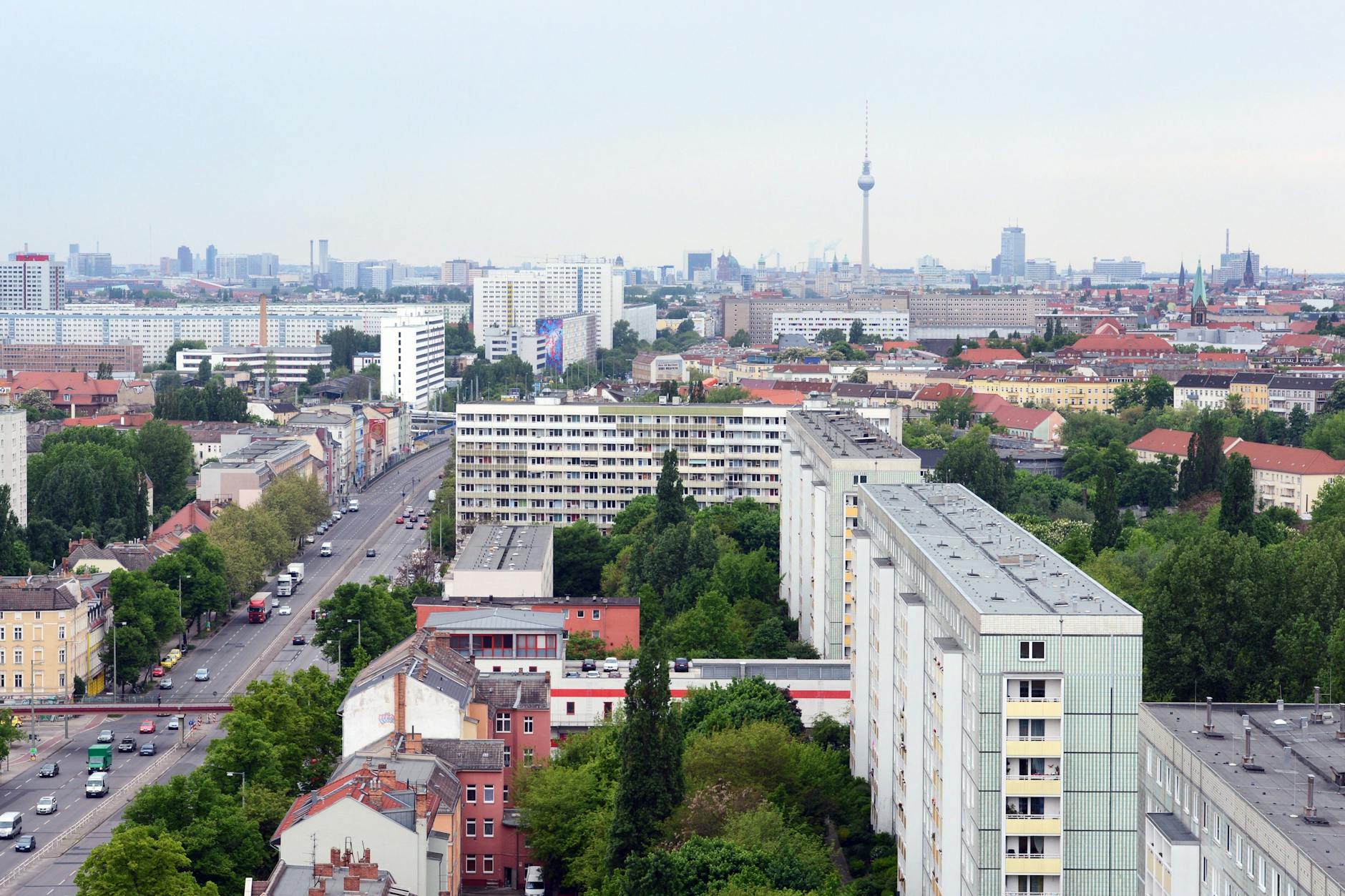 In keiner anderen deutschen Metropole sind die Mieten so stark gestiegen wie in Berlin. Jetzt hat die Berliner Mietpreisprüfstelle die neue Bilanz vorgestellt und kam dabei zu schockierenden Ergebnissen.