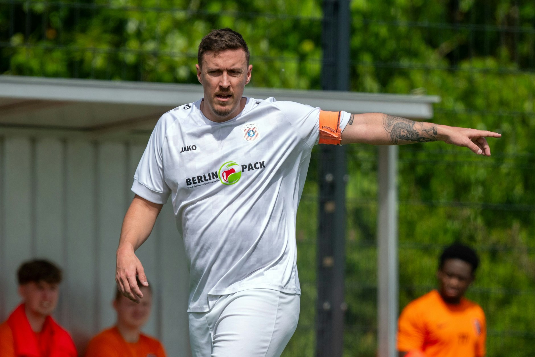 Bei der zweiten Mannschaft von BSV AL-Dersimspor in der Berliner Kreisliga sah man Ex-Unioner Max Kruse die mangelnde Fitness an.