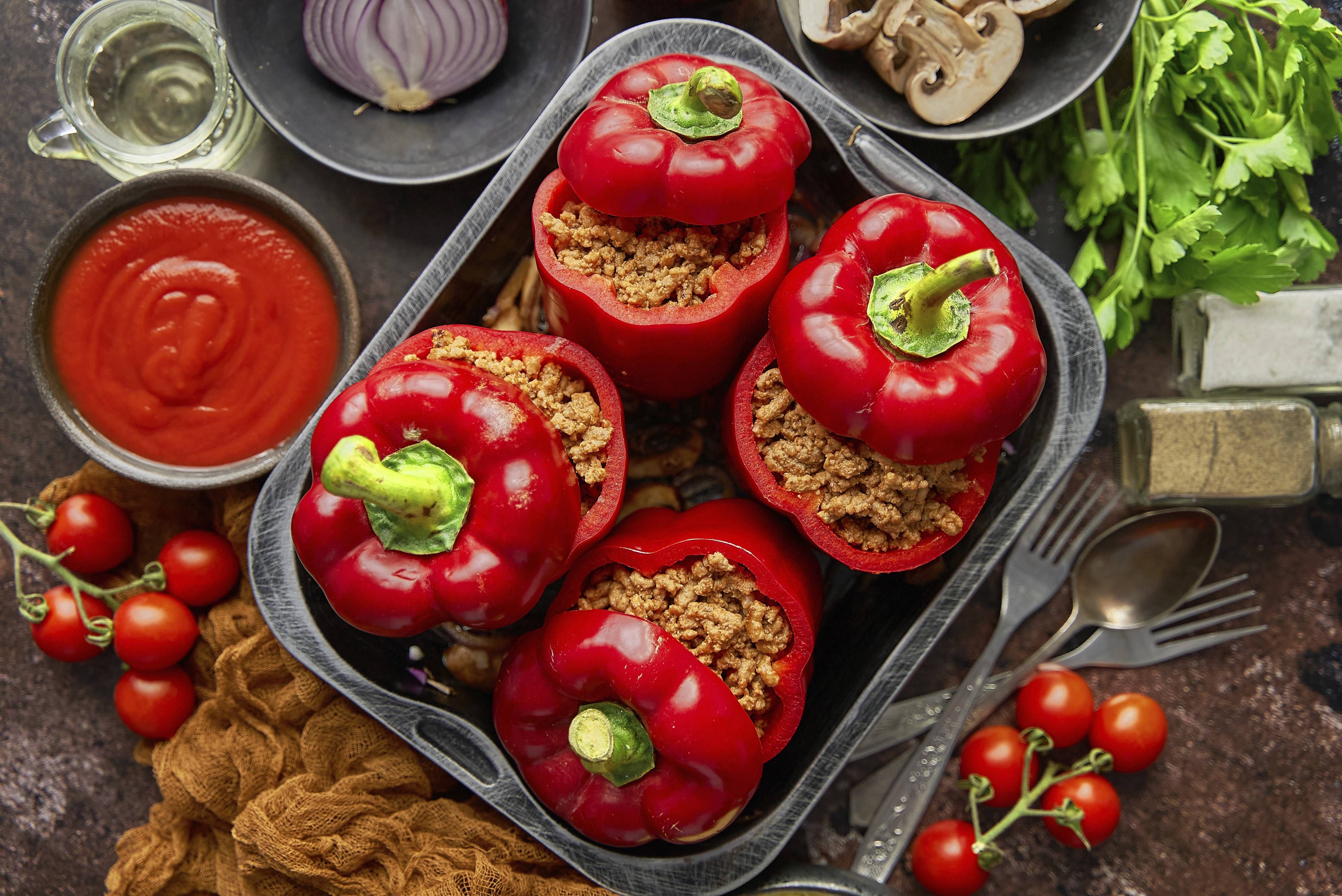 Schnell-Rezept: Gefüllte Paprika mit Hack aus der Heißluftfritteuse