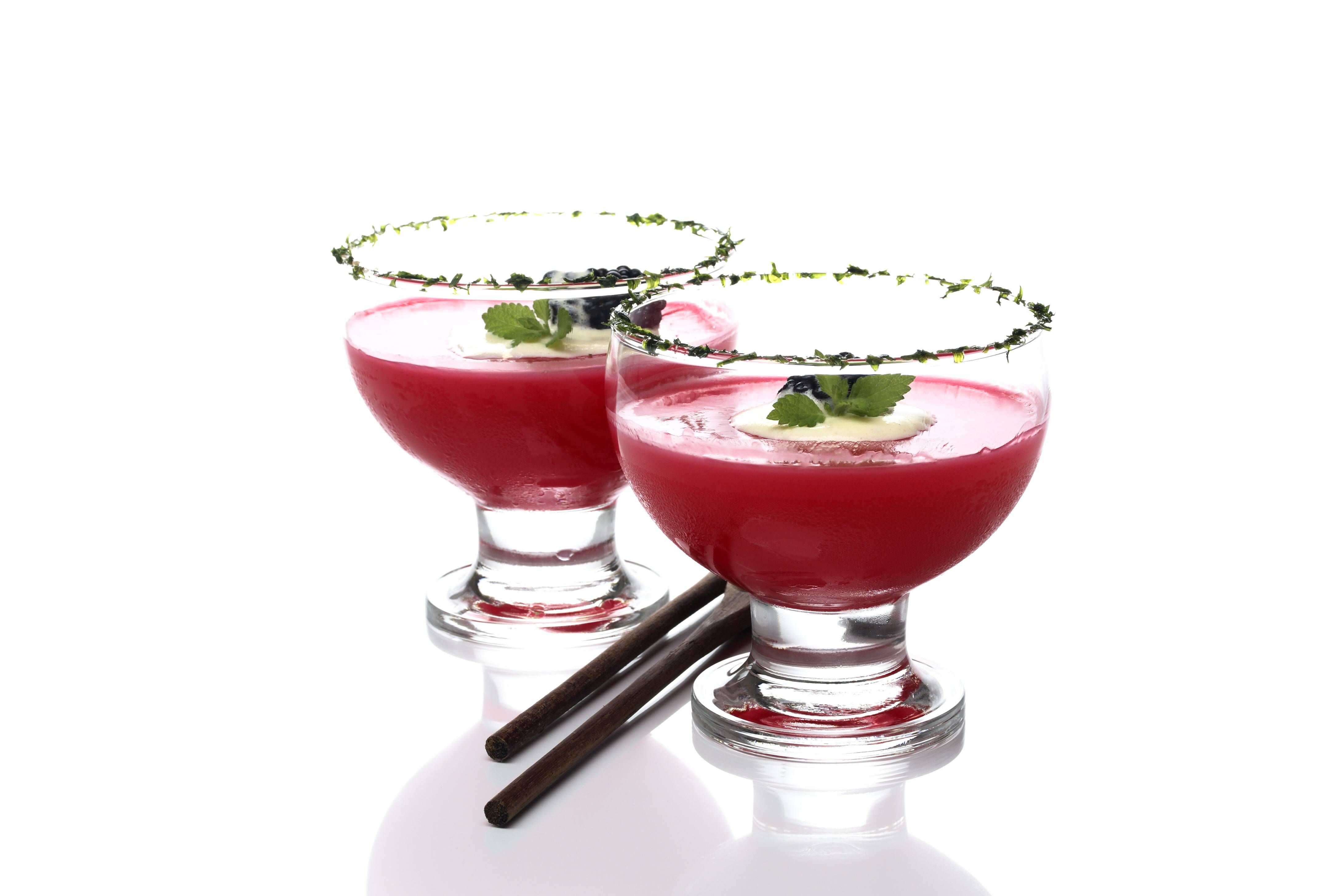 Rezept für Ossi-Grütze aus der DDR: Dicke Rote Grütze selber machen!