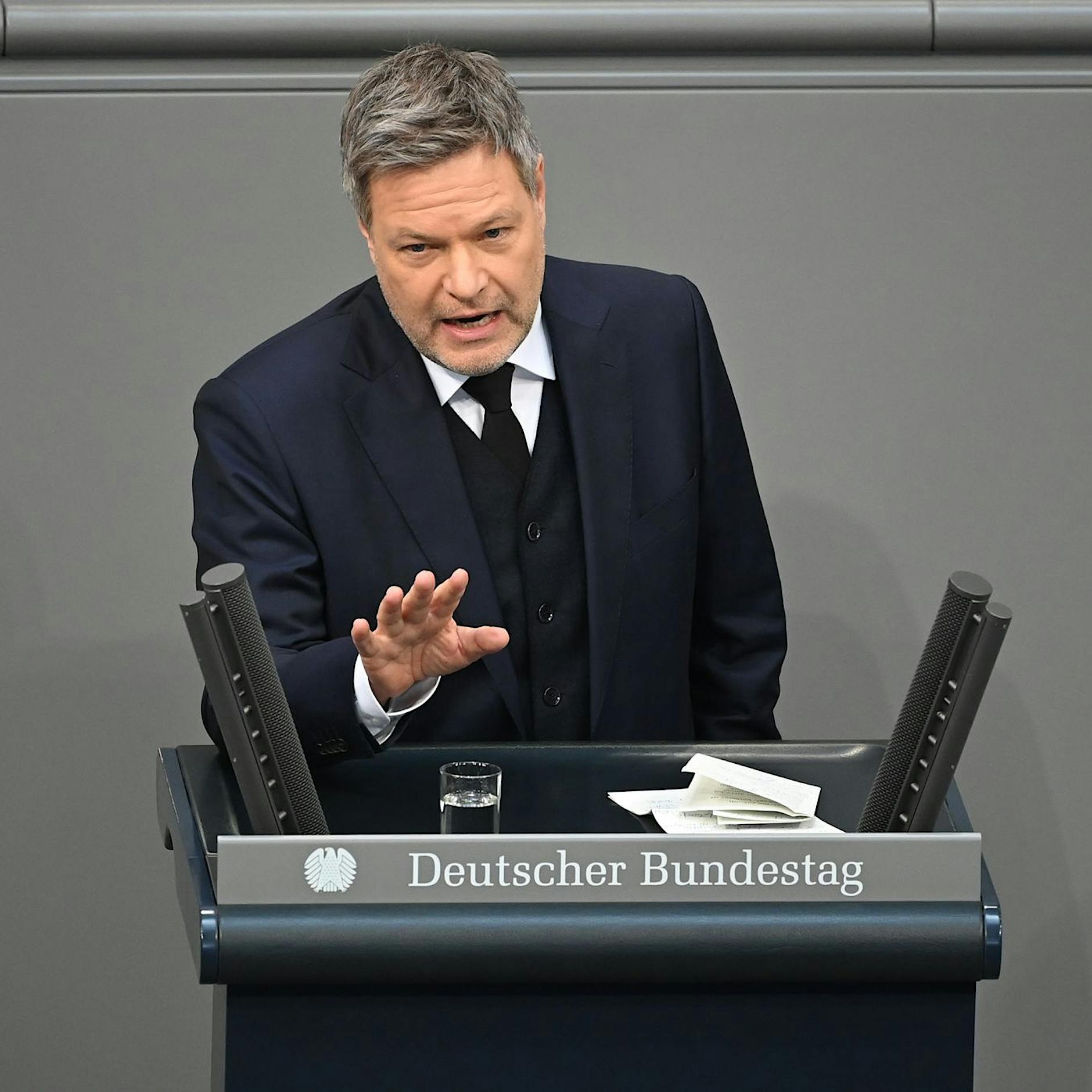 „Ich bin abgewählt worden“: Robert Habeck zieht sich aus Bundestag zurück