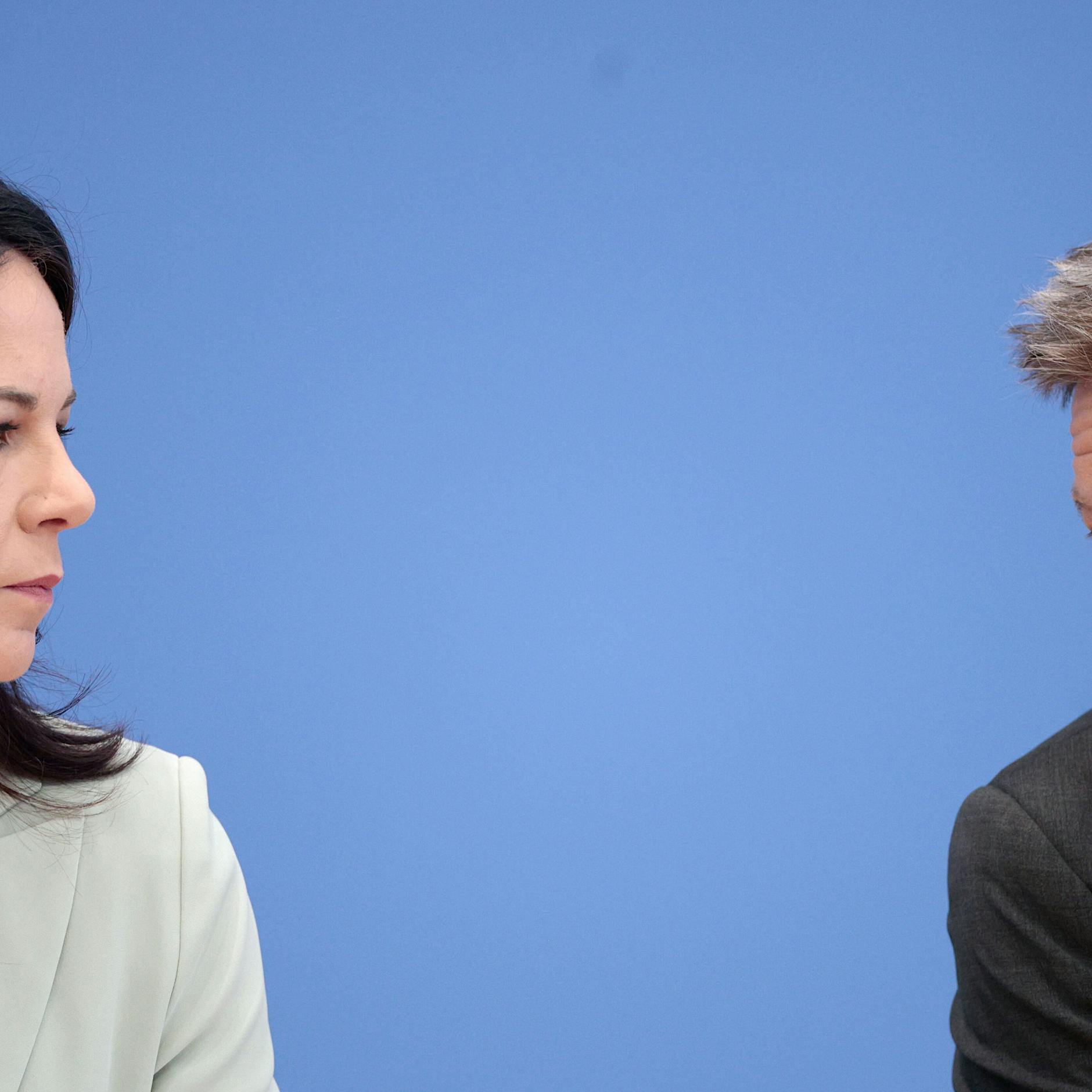 Abgang von Habeck und Baerbock: Sie waren einzig Diener ihrer selbst