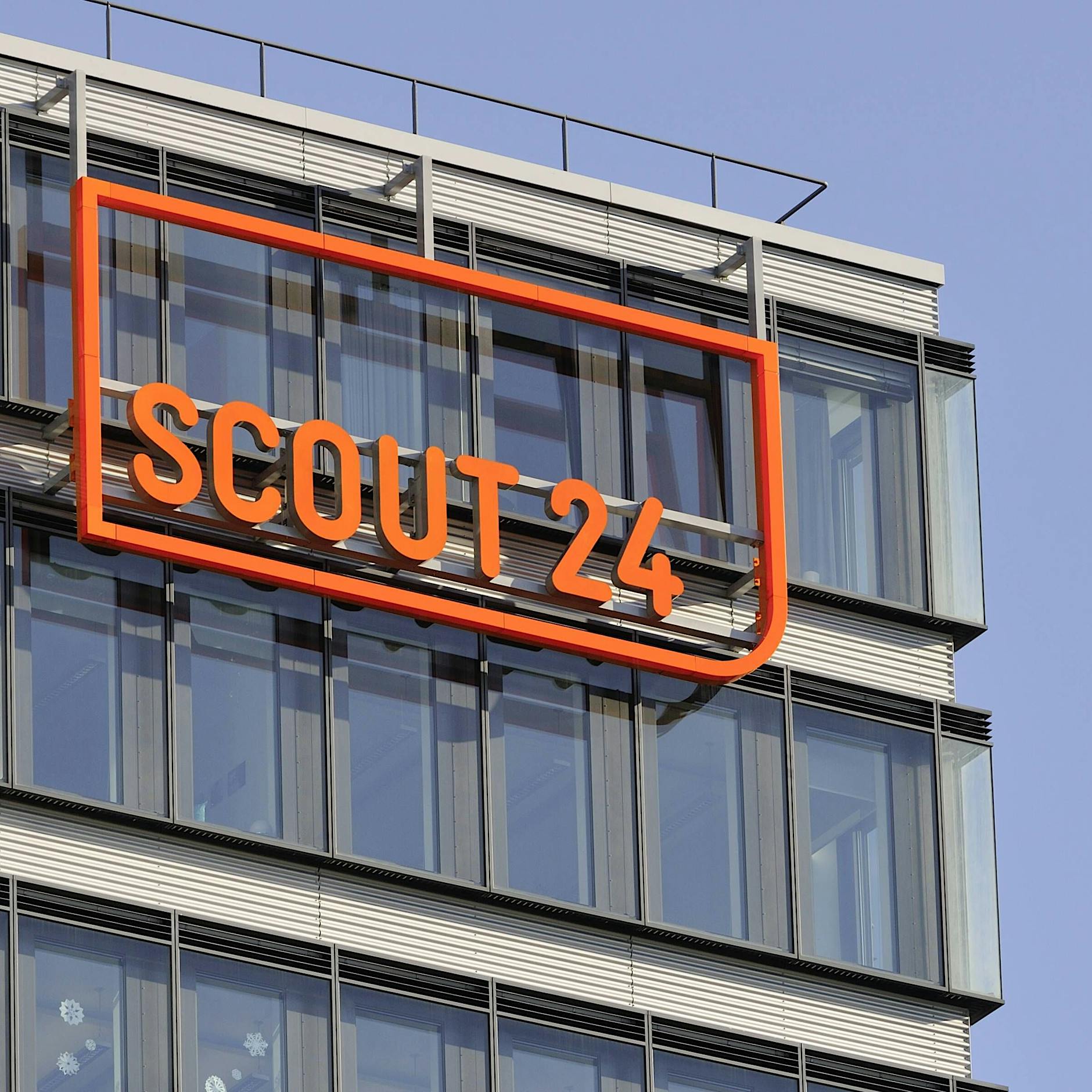 Dax: Porsche AG muss um Platz im Leitindex bangen – Scout24 hofft auf Einstieg