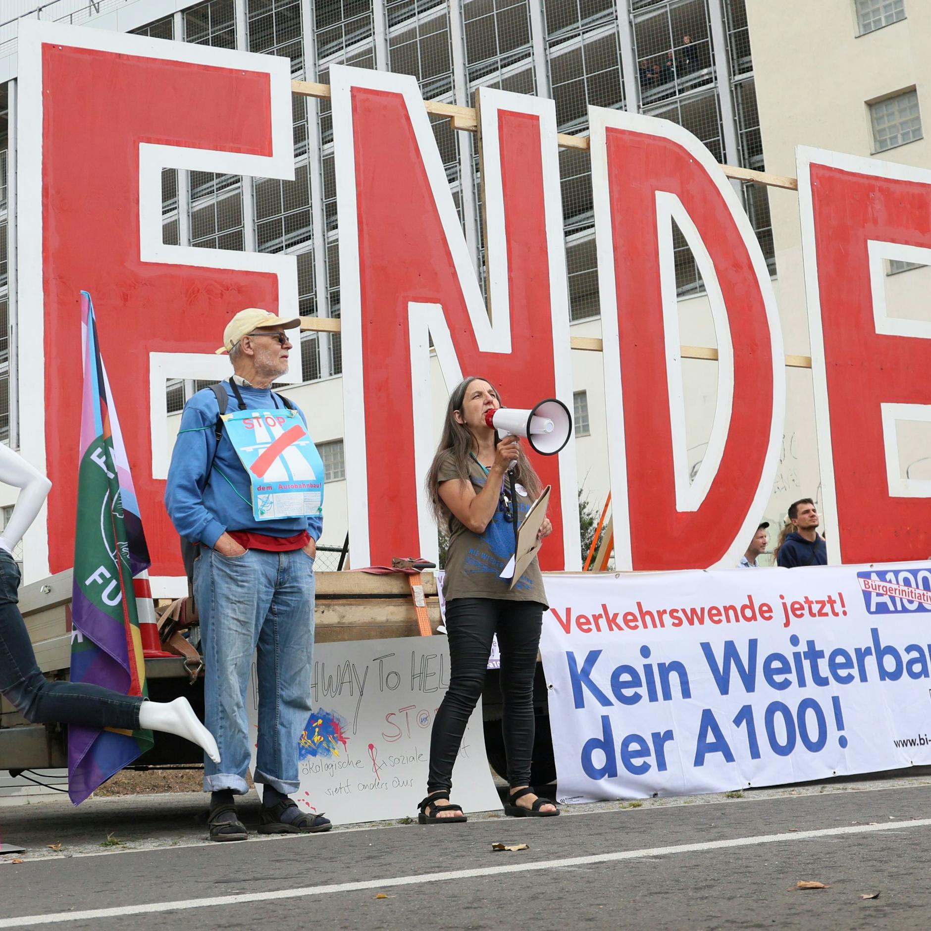 Image - Demonstration gegen die neue A100 von Neukölln nach Treptow: „Schluss mit dem Autobahn-Wahn“