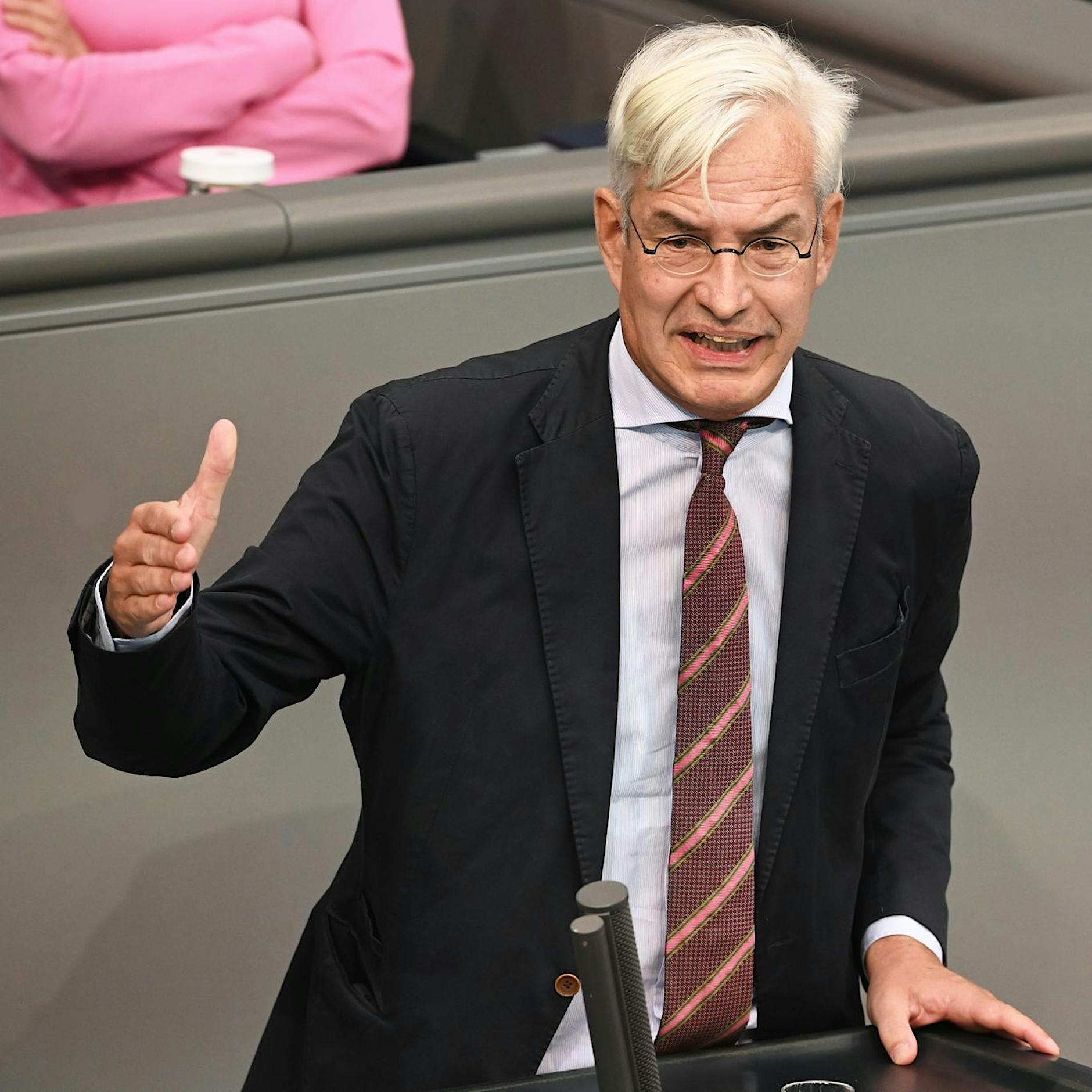 CDU will ans Bürgergeld von Syrern und Afghanen: Vorstoß von Mathias Middelberg