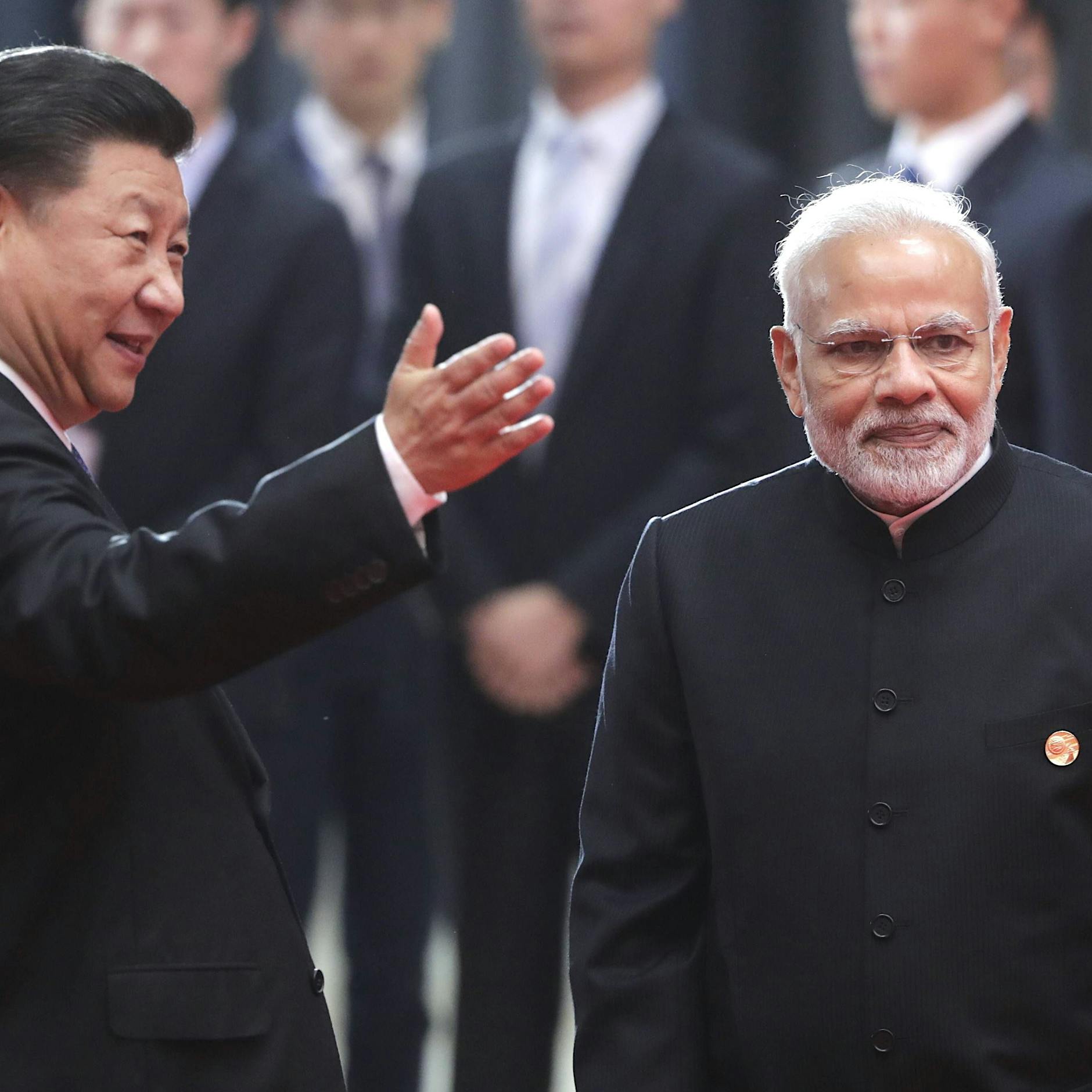 Modi in China: Wie Strafzölle der USA Indien in Pekings Arme treiben