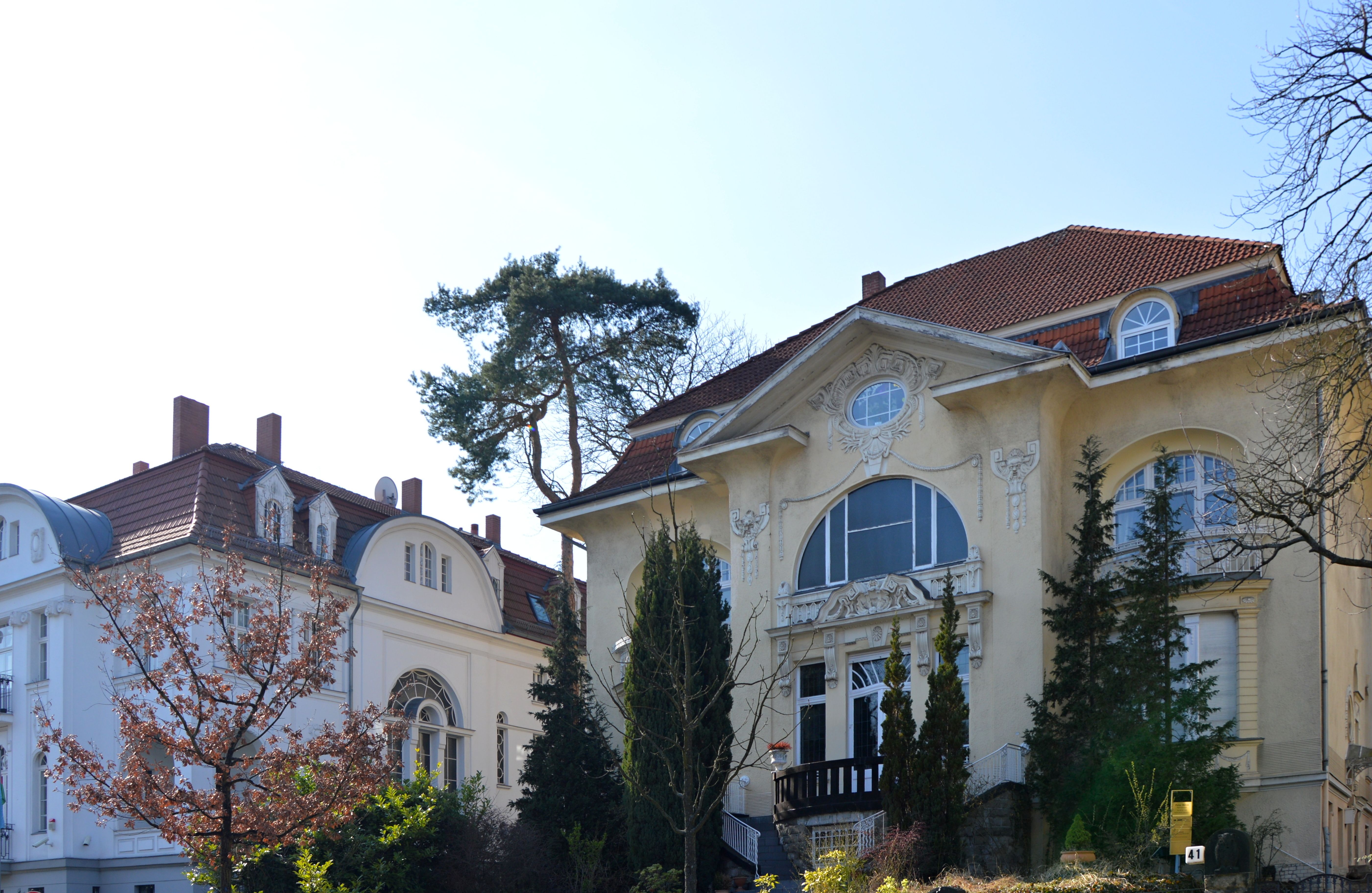 Villa mit Pool für 18 Millionen Euro: Luxusimmobilie in Berlin sorgt für Aufsehen