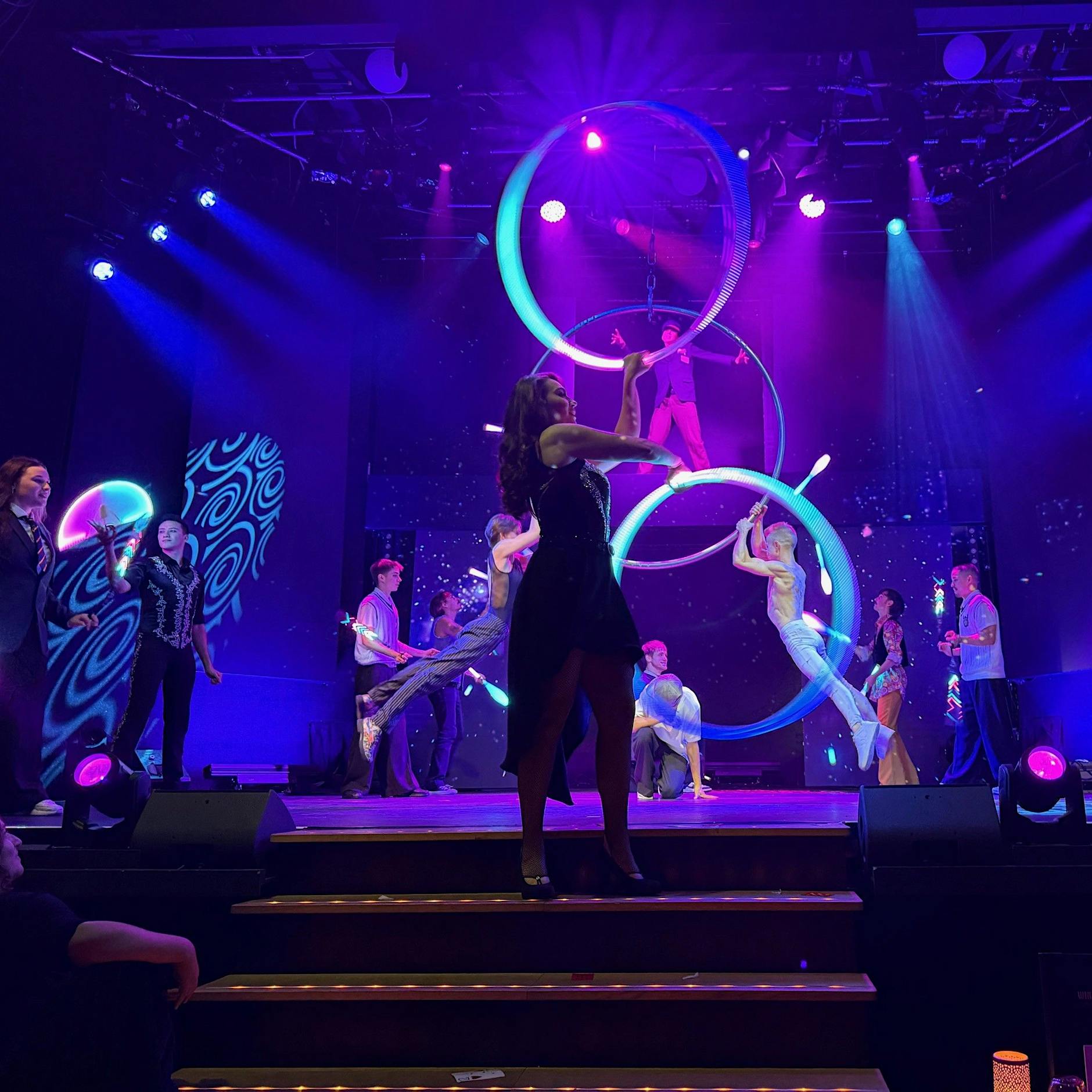 Flying Lights im Wintergarten: Bei dieser Show geht Ihnen ein Licht auf!