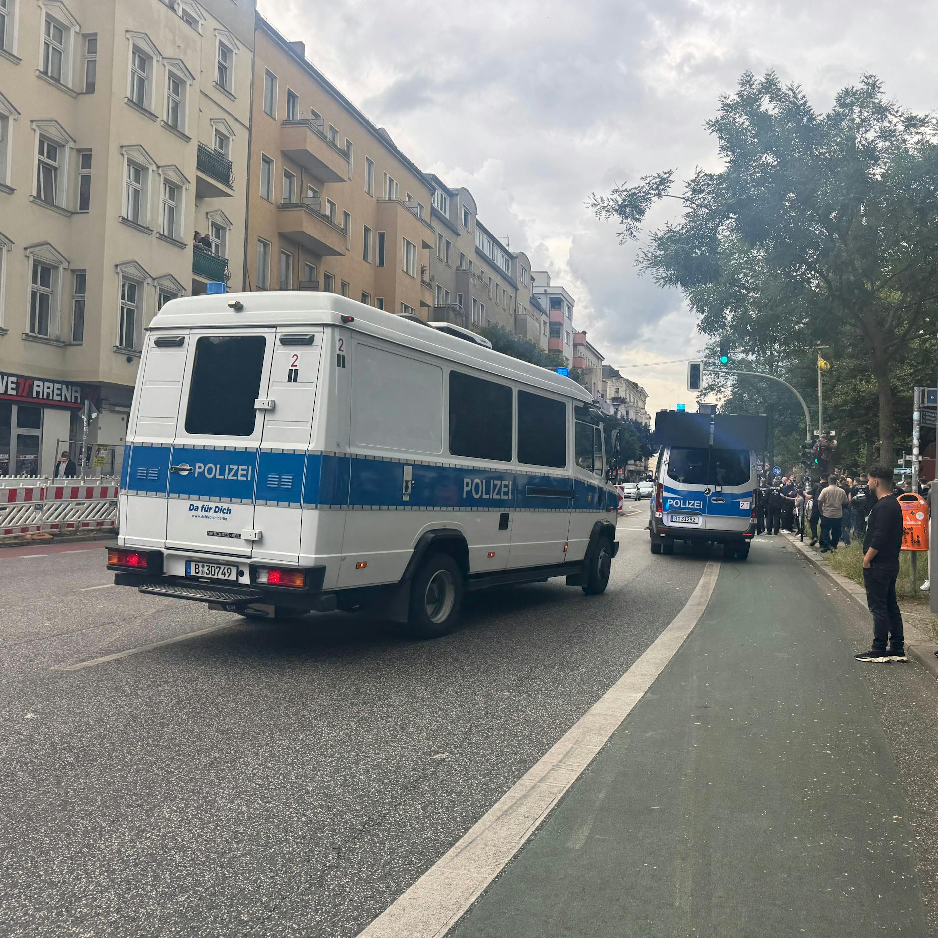 Image - Gaza-Demo von Ex-AfD-Politiker Ferhat Sentürk in Neukölln: 500 Polizisten, kaum Teilnehmer