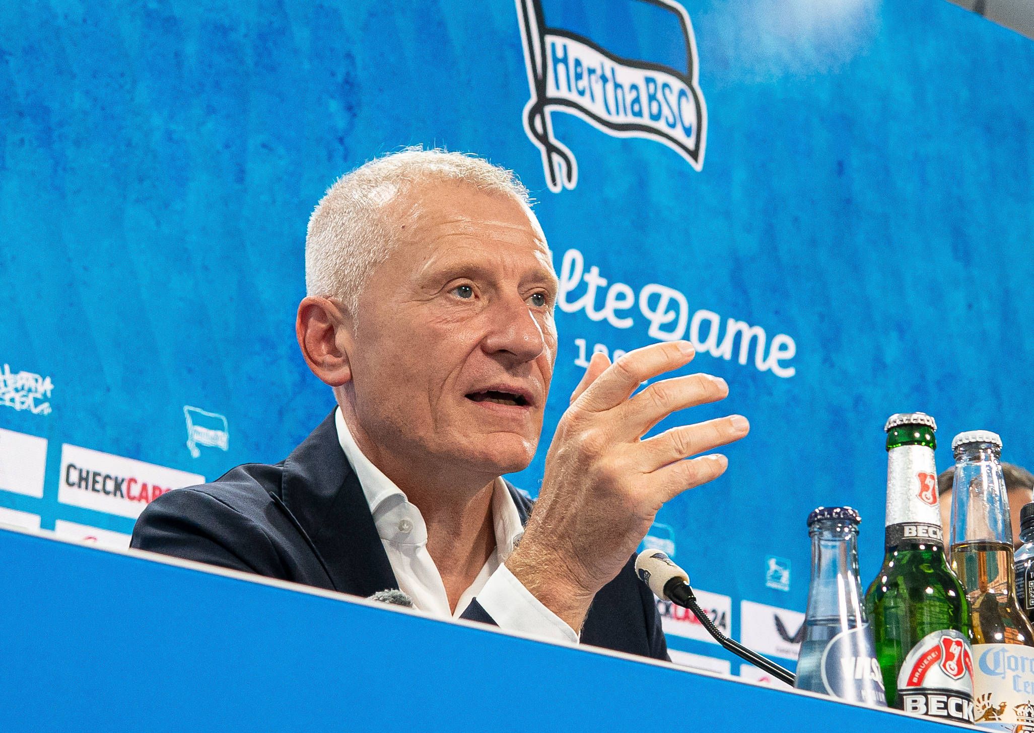 Image - Hertha unter Strom! Neuer Boss Görlich da und die Sicherung fliegt raus