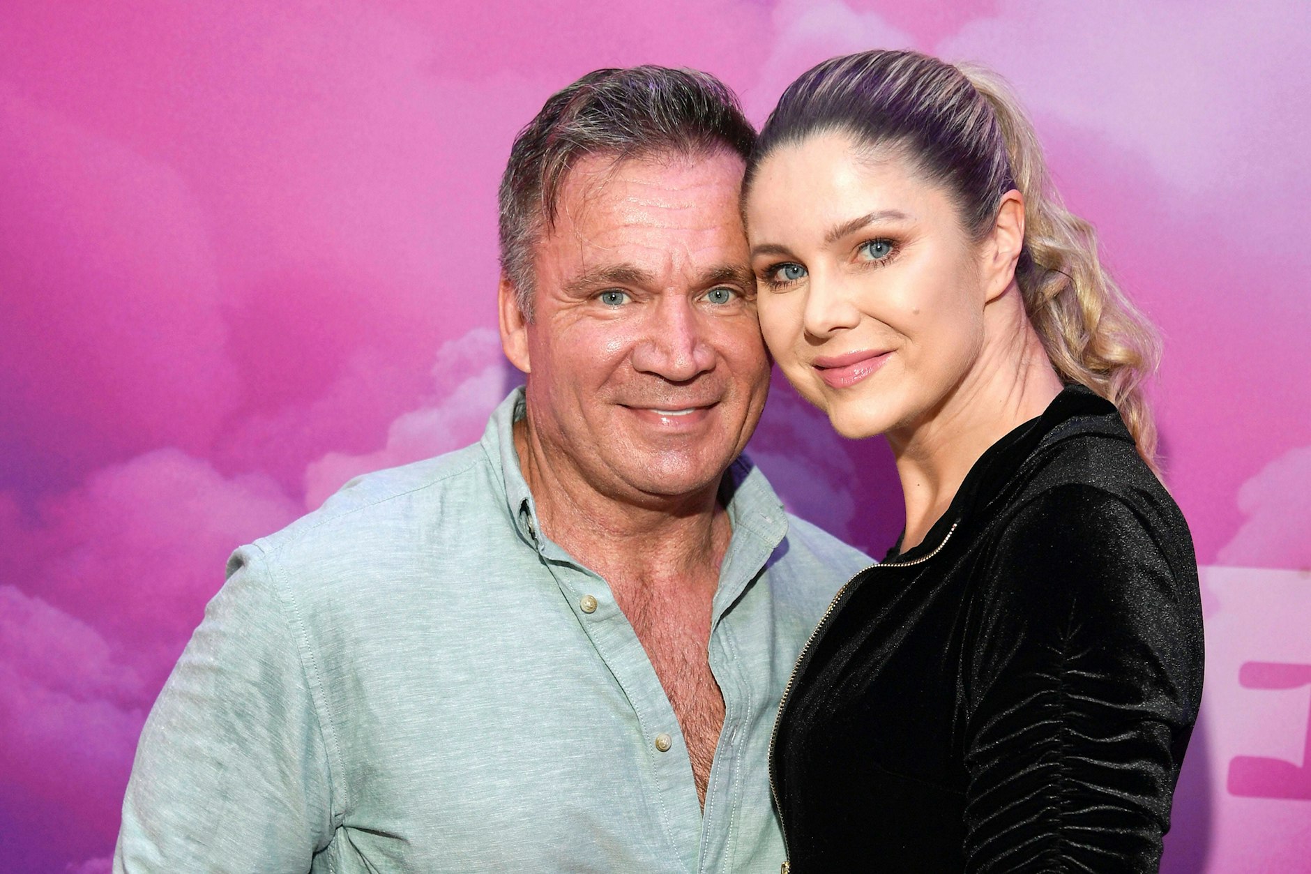Peter Klein und Yvonne Woelke bei der Premiere von The Power.