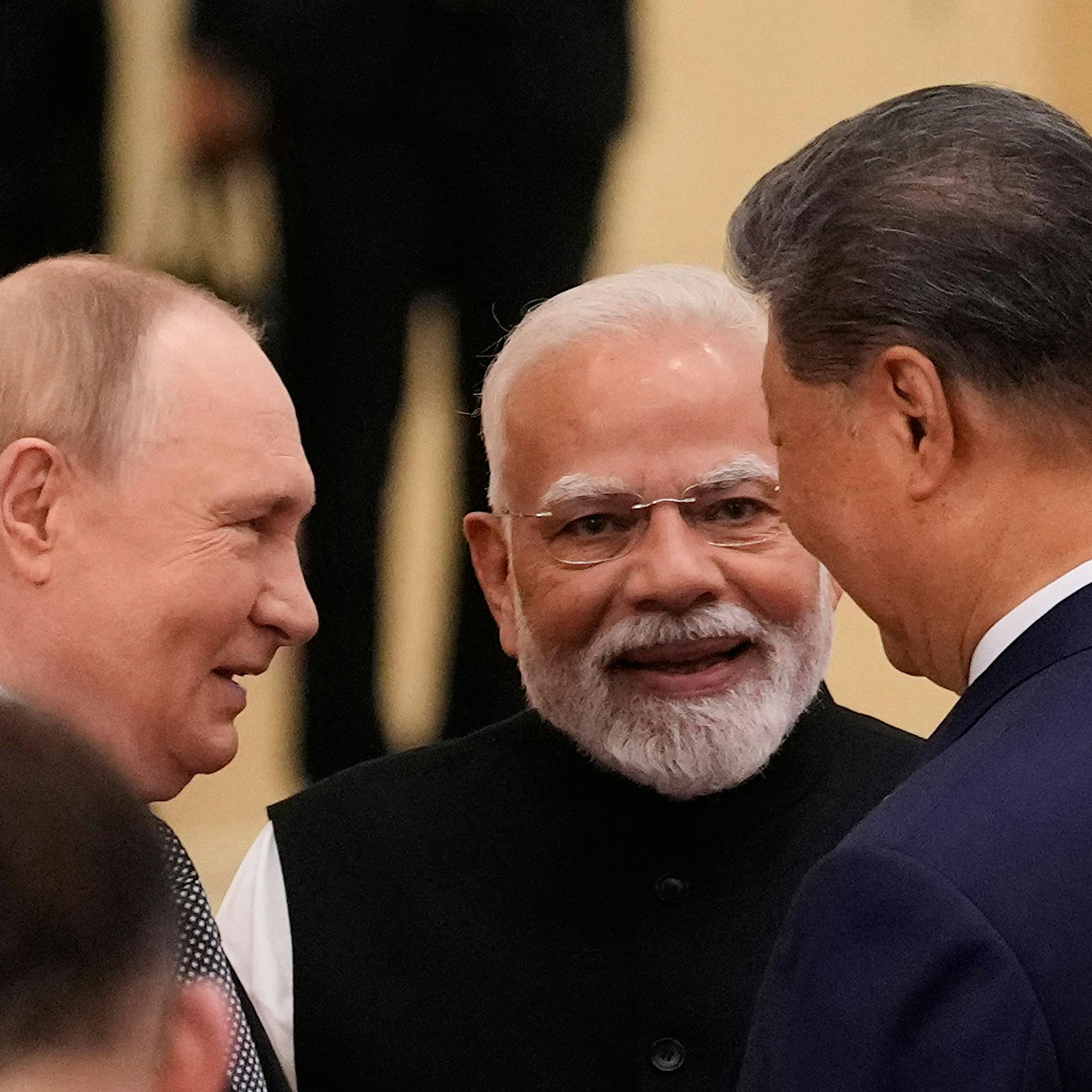 Xi, Putin und Modi vereint: SCO-Gipfel entlarvt die Hybris westlicher Politik