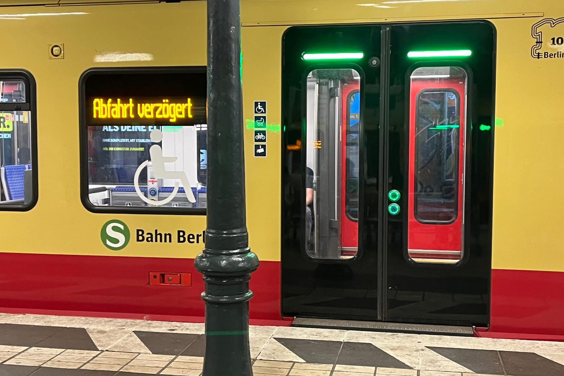 Mit Verspätung: Neun Jahre nach den ersten Vorbereitungen geht das S-Bahn-Vergabeverfahren zu Ende. Siemens und Stadler, die zu den Gewinnern gehören, haben auch diese S-Bahn gebaut.