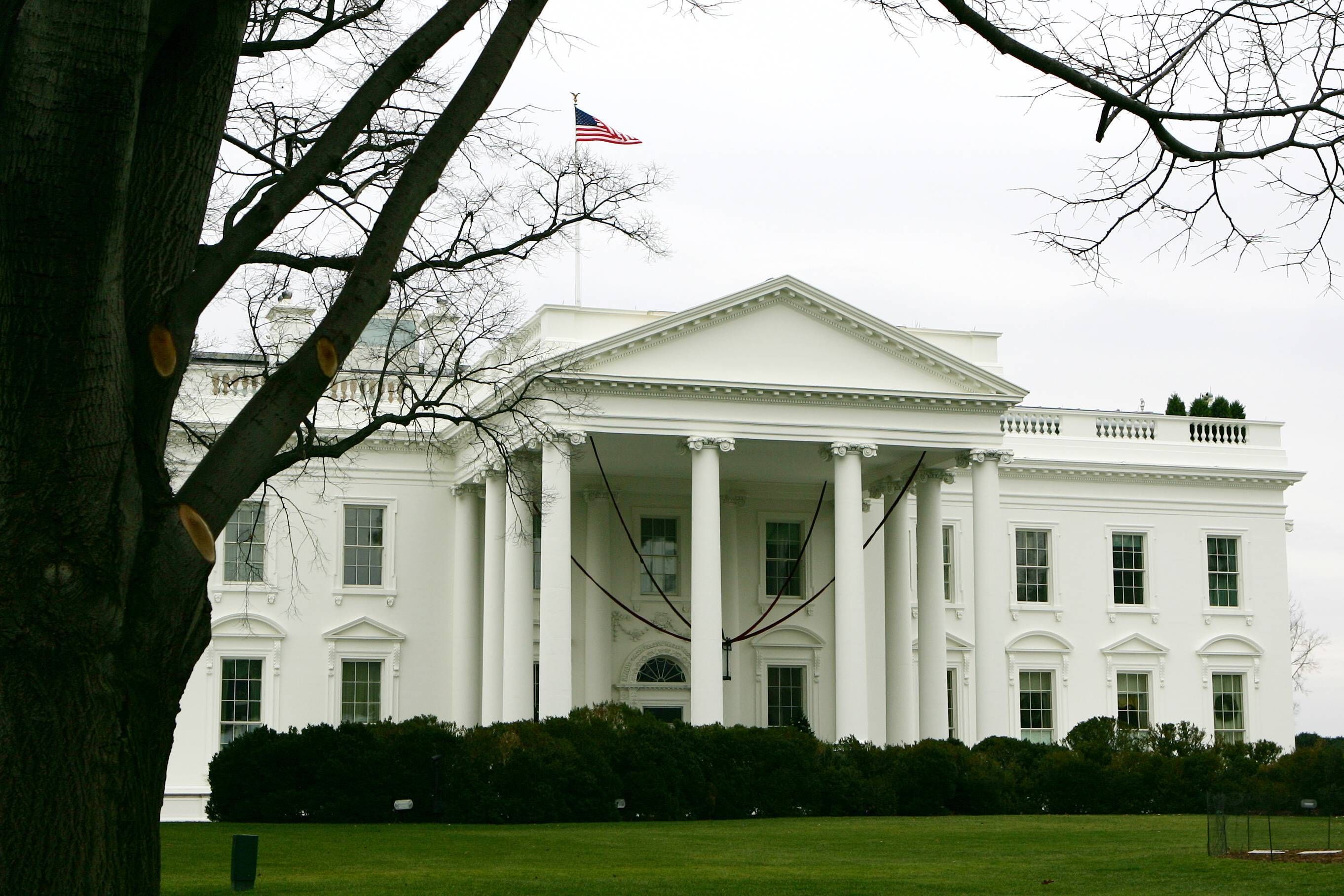 Kurioses Video auf TikTok: Was fliegt denn da aus dem Weißen Haus?