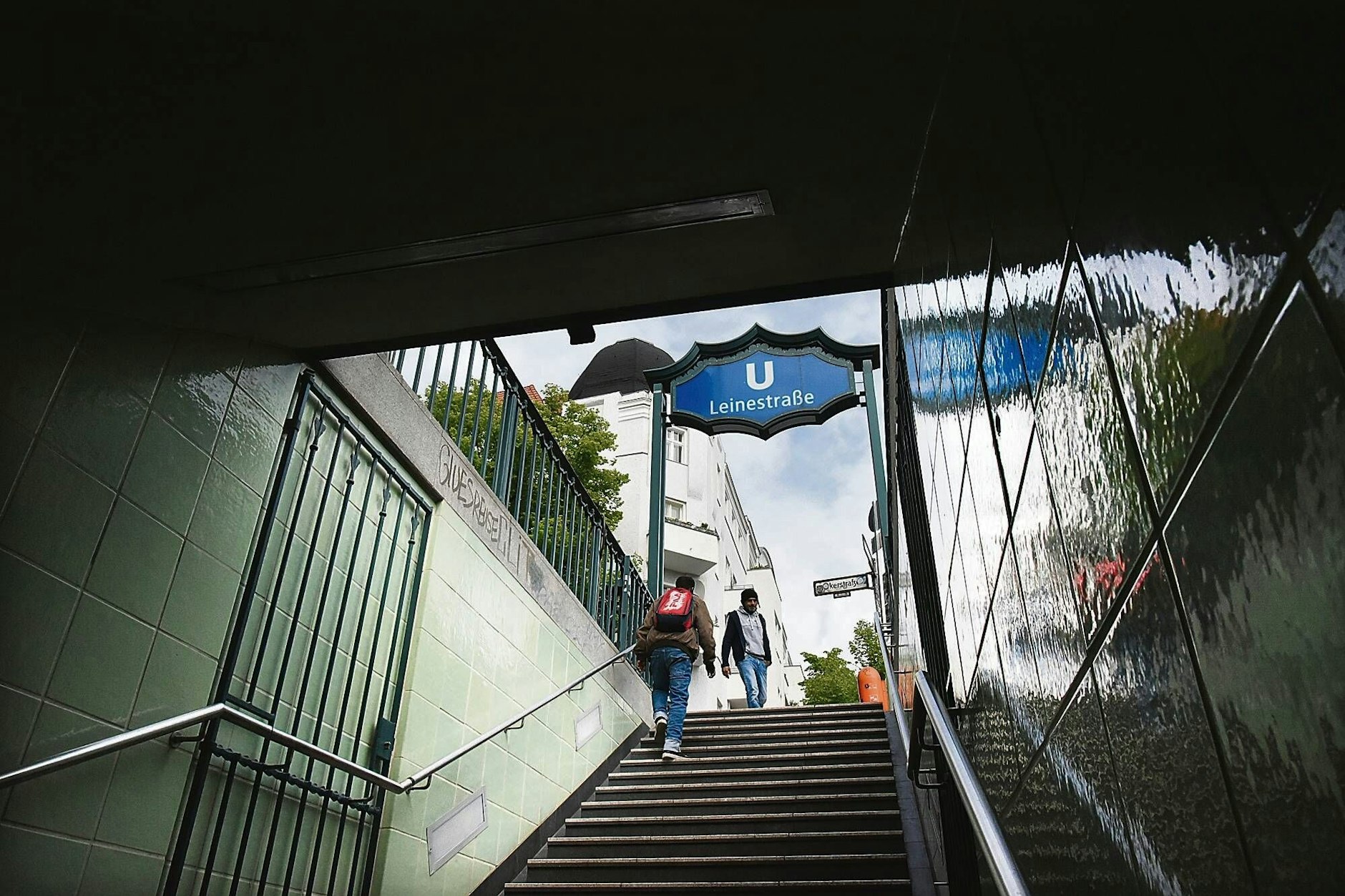 Der Vorfall soll am U-Bahnhof Leinestraße passiert sein.