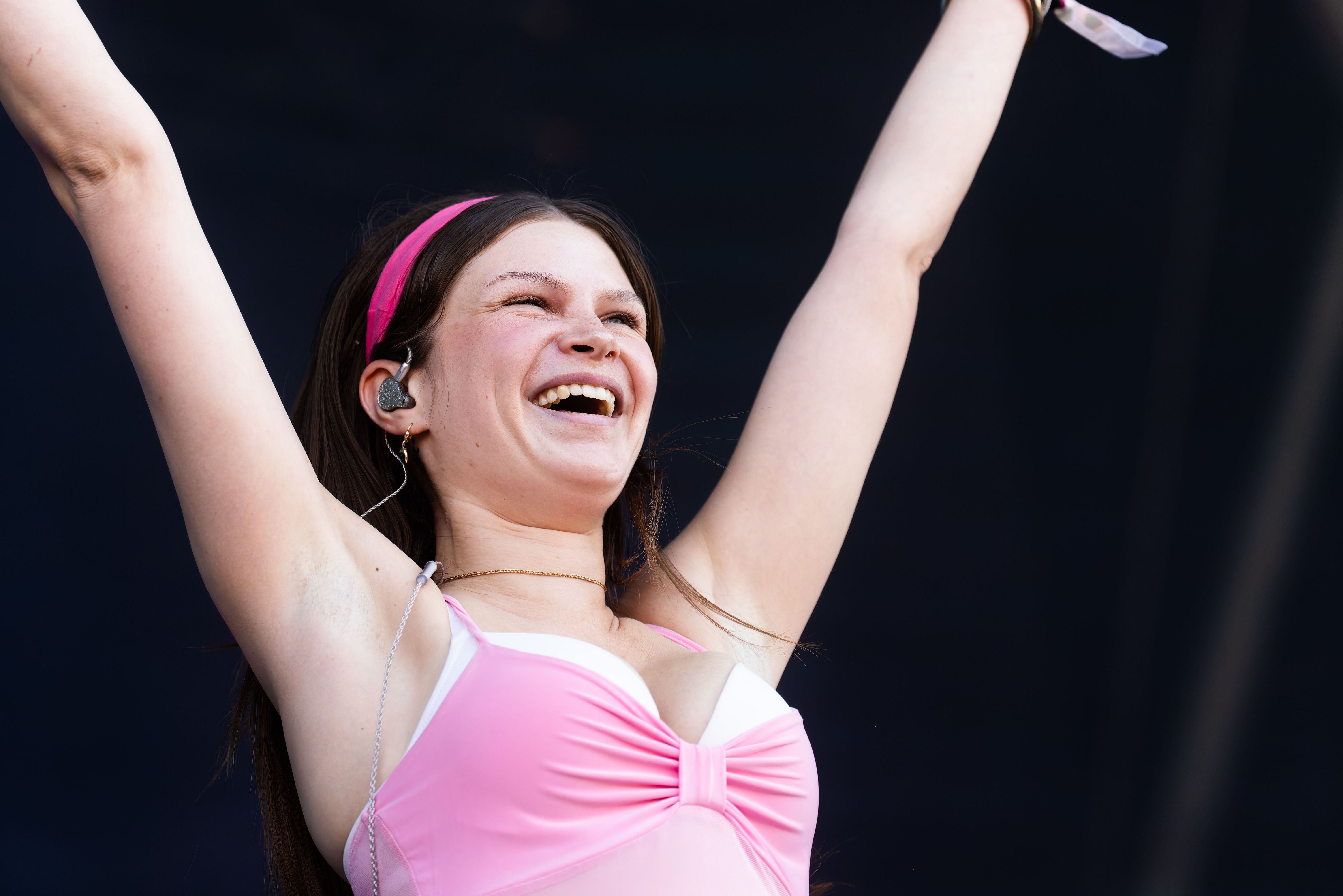 Image - Warschauer Straße: Rapperin Ikkimel löst Polizeieinsatz aus!