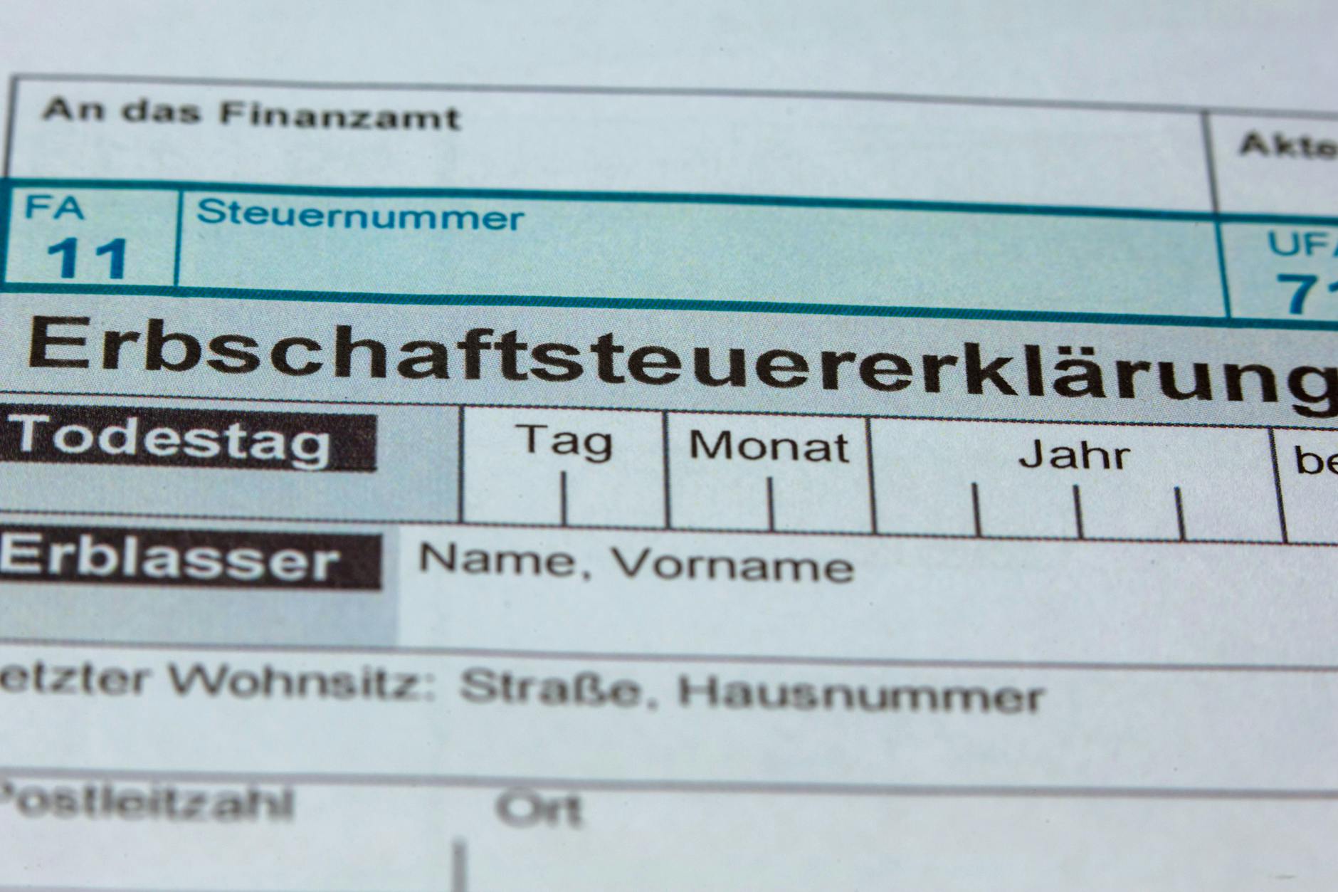 Über die Abschaffung der Erbschaftsteuer wird aktuell viel diskutiert.