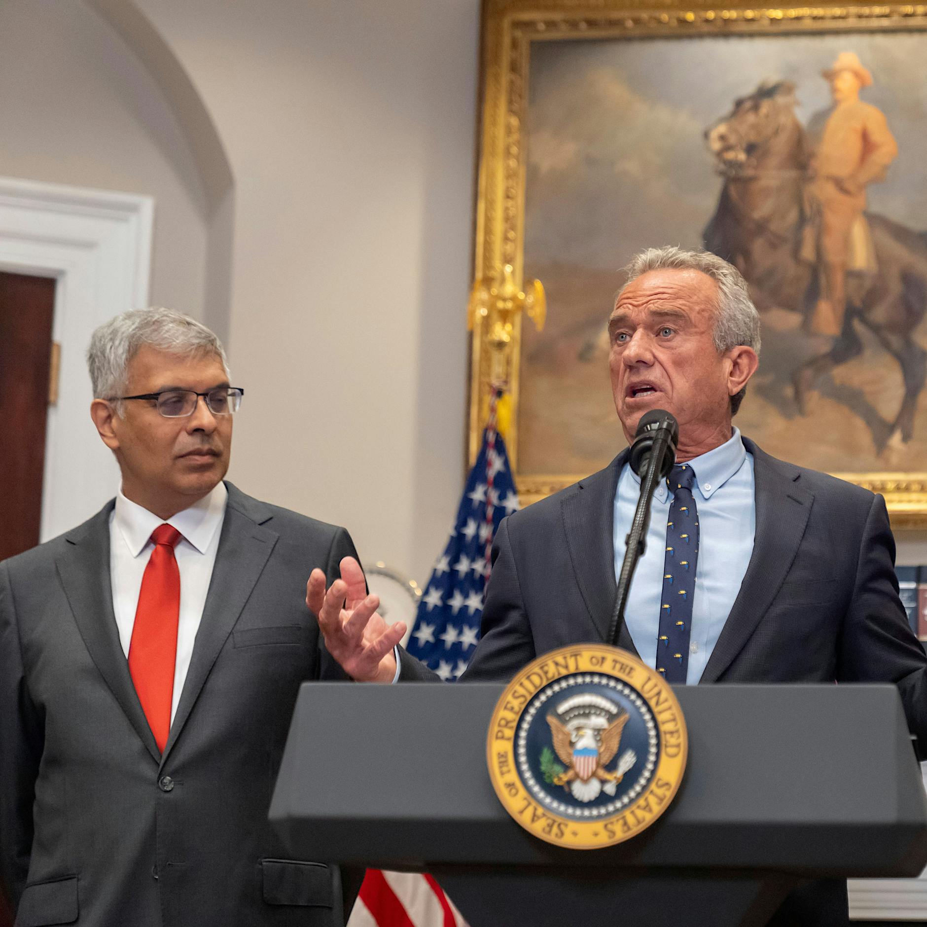 Corona-Impfstoffe im Kreuzfeuer: Kennedy Jr. entfesselt Zeitenwende in der US-Gesundheitspolitik