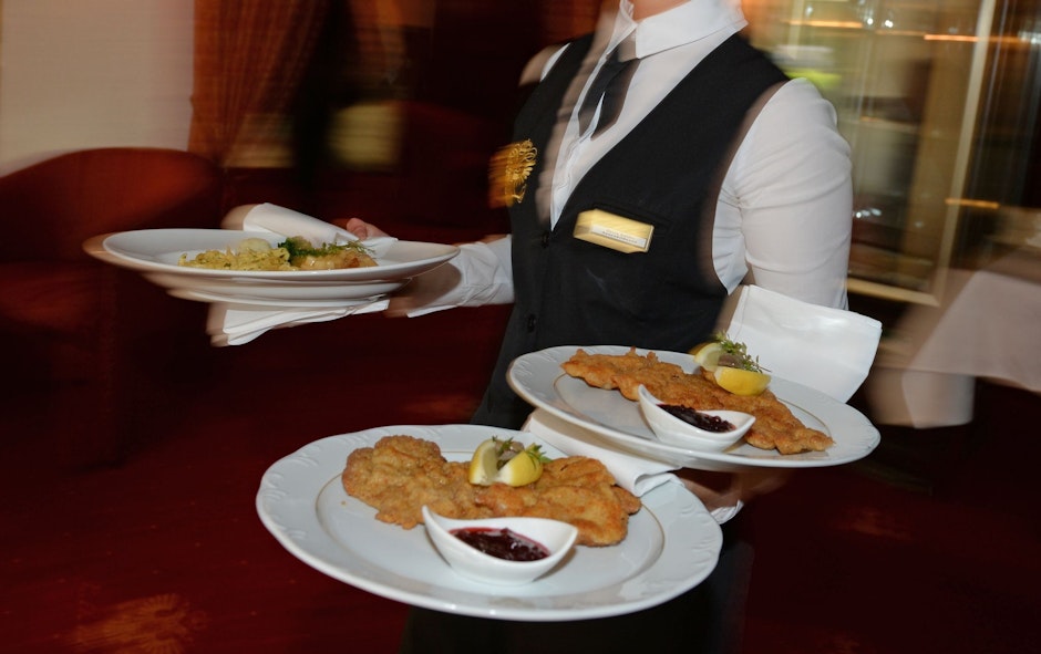  Entlastung für Gastronomie: Umsatzsteuer für Speisen sinkt ab 2026 