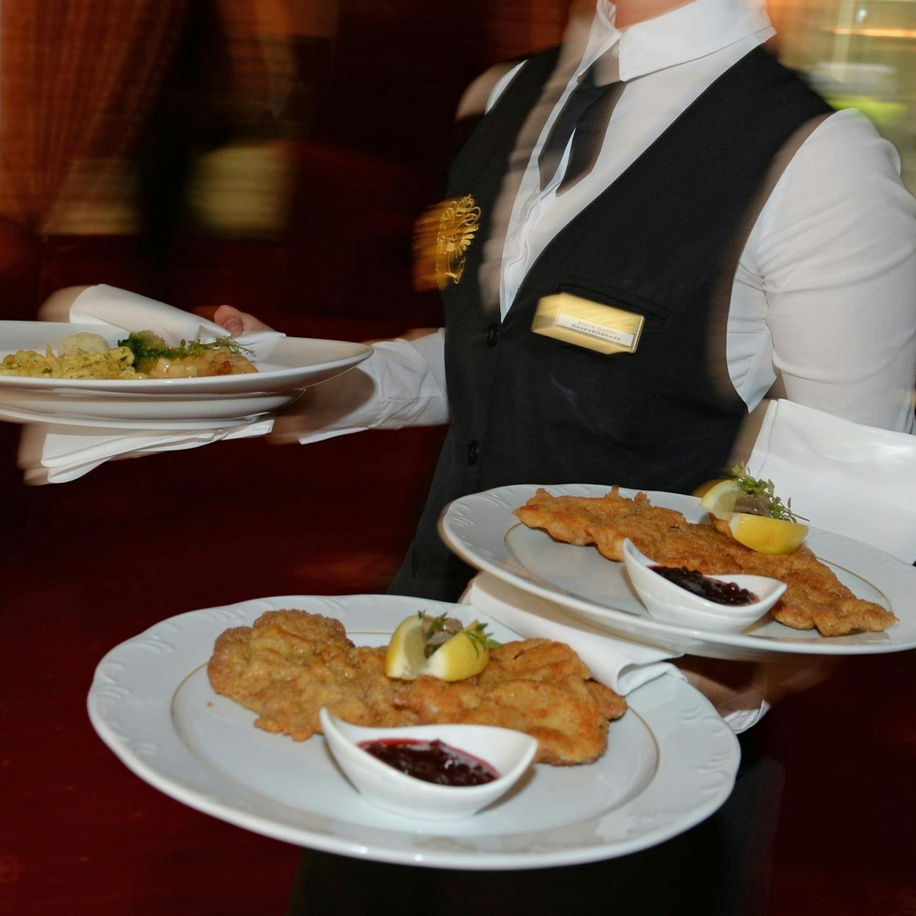 Image - Entlastung für Gastronomie: Umsatzsteuer für Speisen sinkt ab 2026