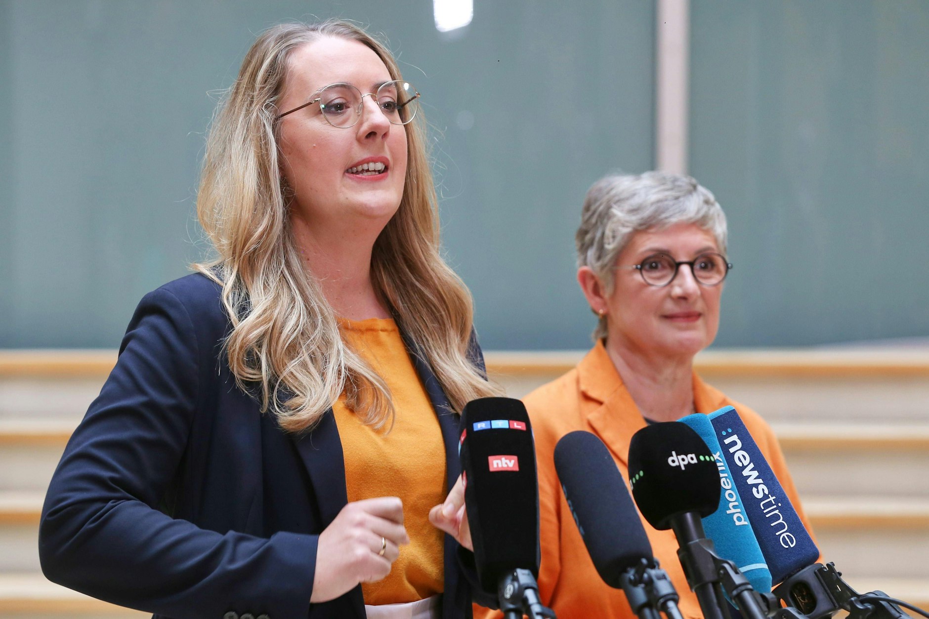 Die Grünen-Vorsitzenden Katharina Dröge und Britta Haße