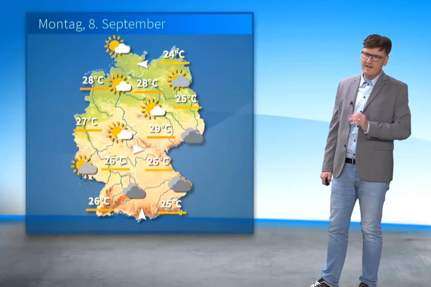 Am Dienstag wird es im Osten noch mal warm, sagt der Meteorologe Dominik Jung von wetter.net.