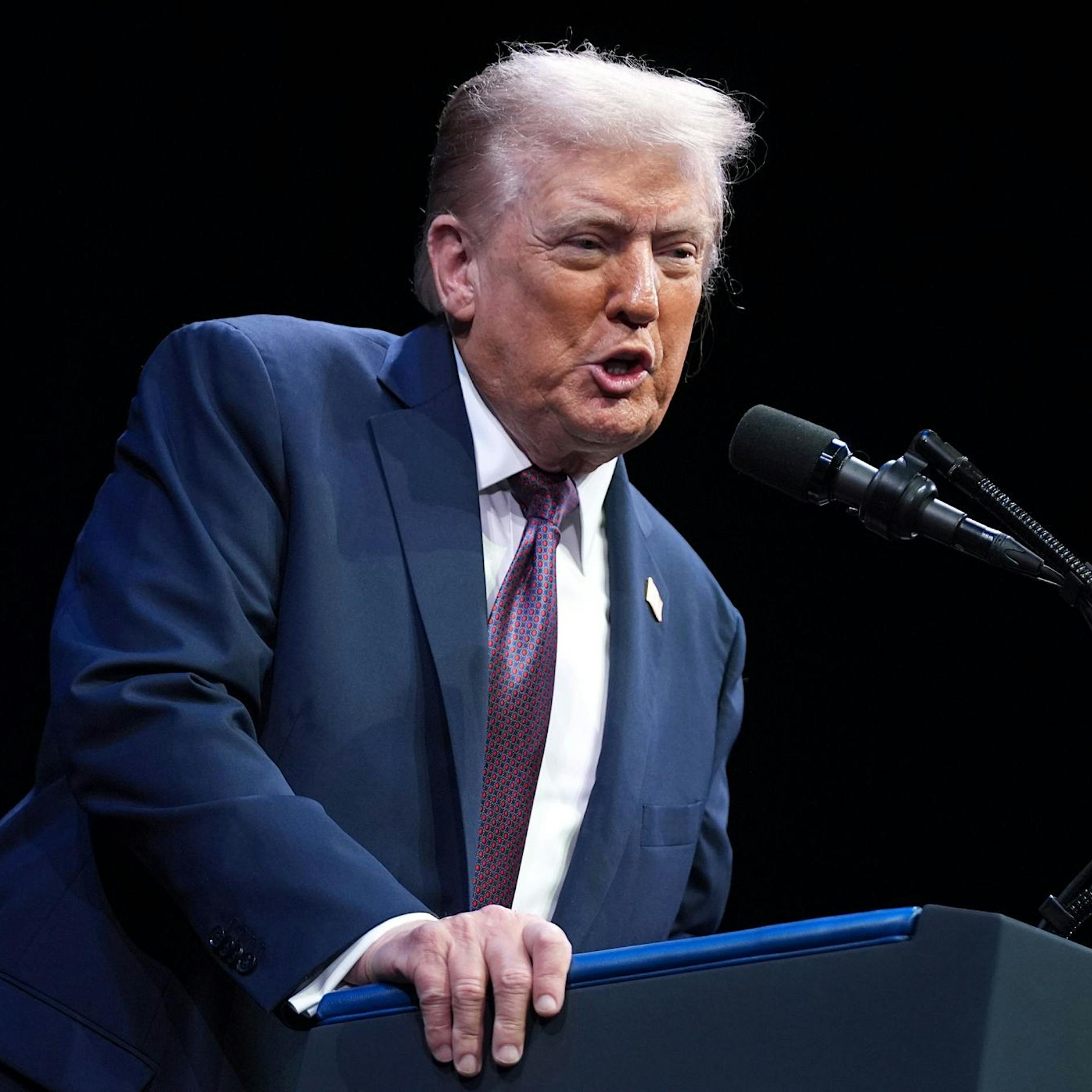 Epstein-Akten: Brief mit Trumps angeblicher Unterschrift veröffentlicht