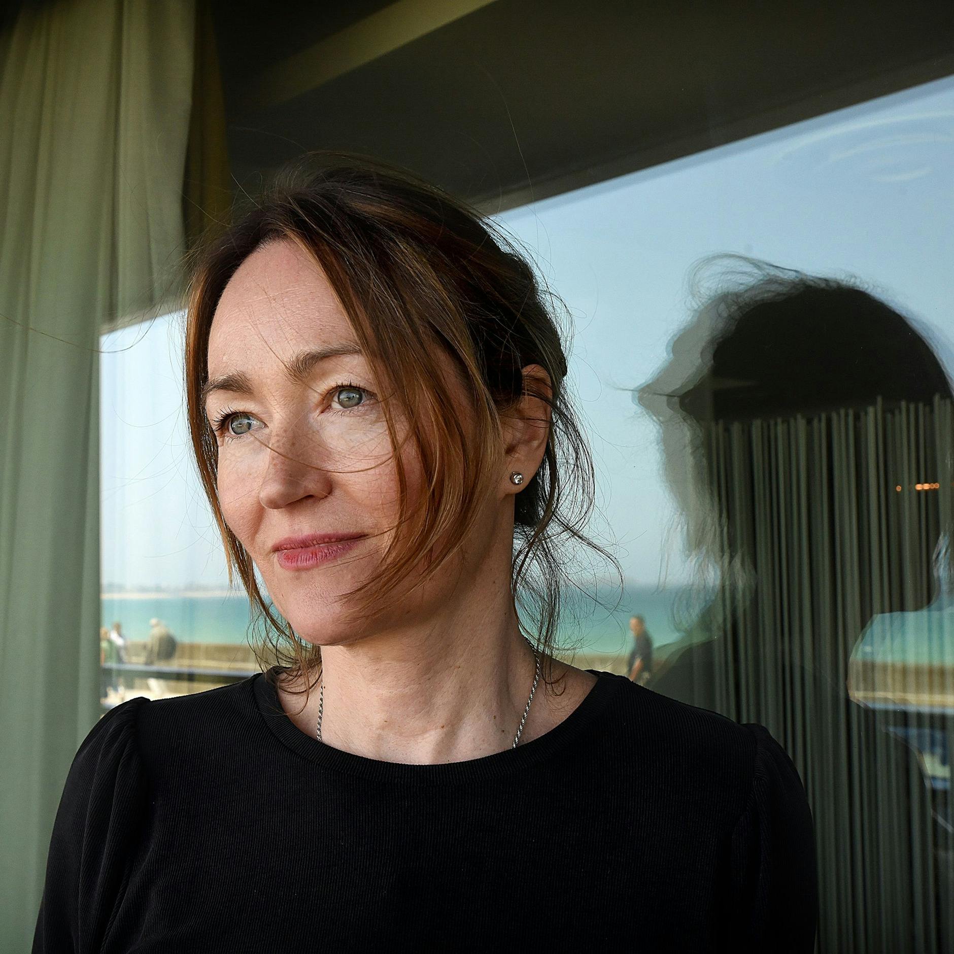 Image - „Goldstrand“ von Katerina Poladjan: Das Lesen ist Leben und Traum