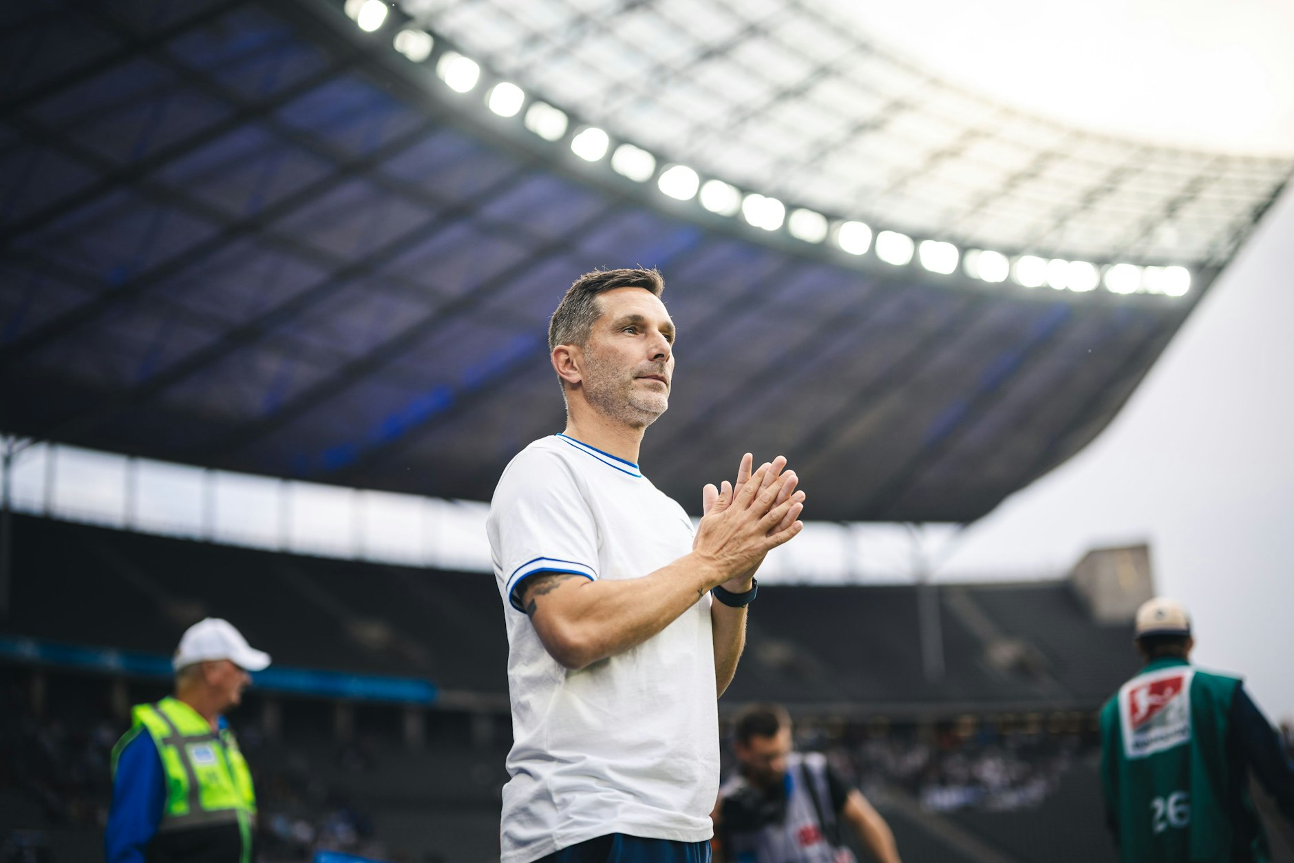 Stefan Leitl steht bei Hertha BSC nach den ersten vier Saisonspielen und den dürftigen Ergebnissen bereits unter Druck.