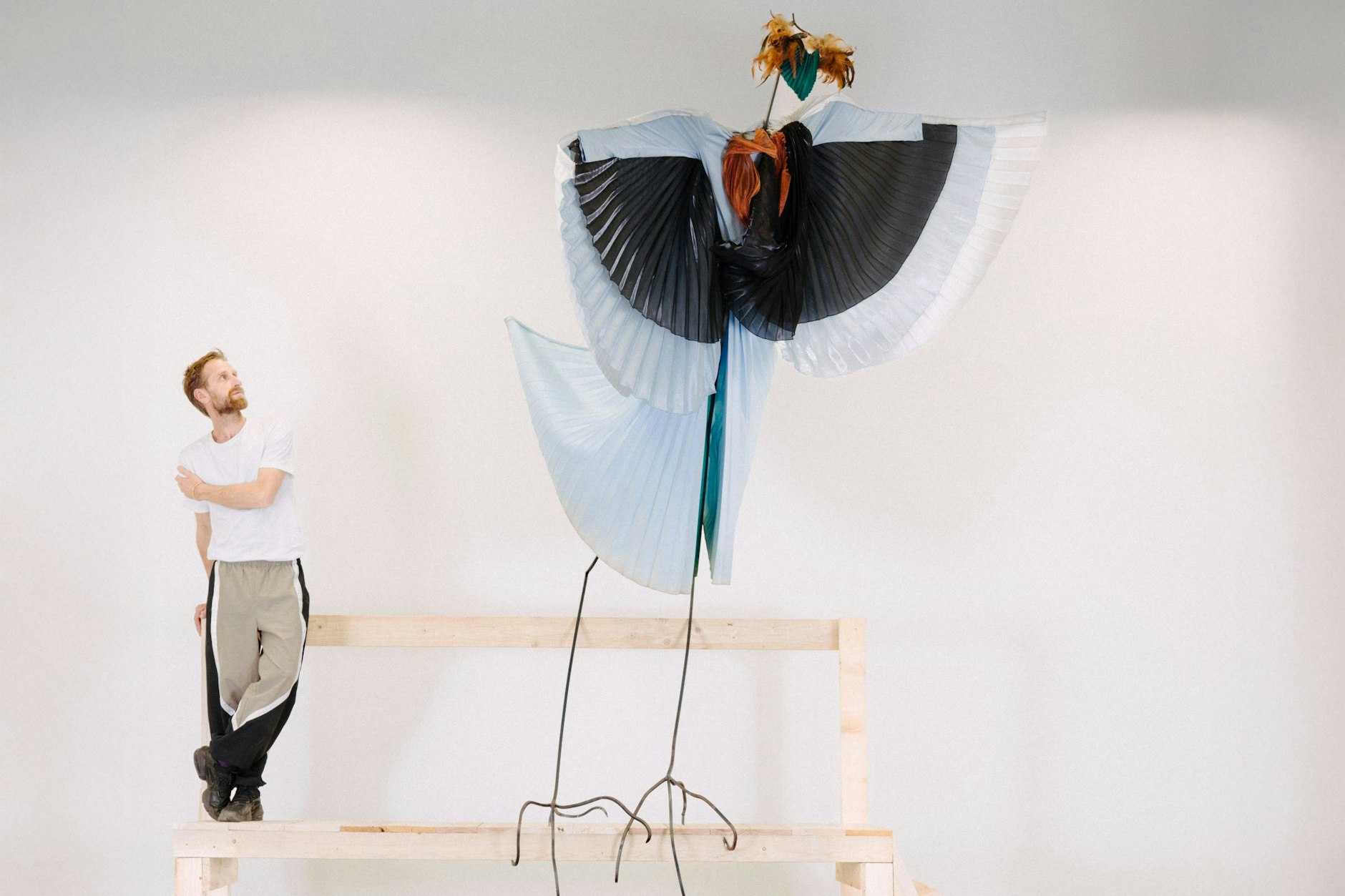 Petrit Halilaj, der mit den Vögeln spricht ...