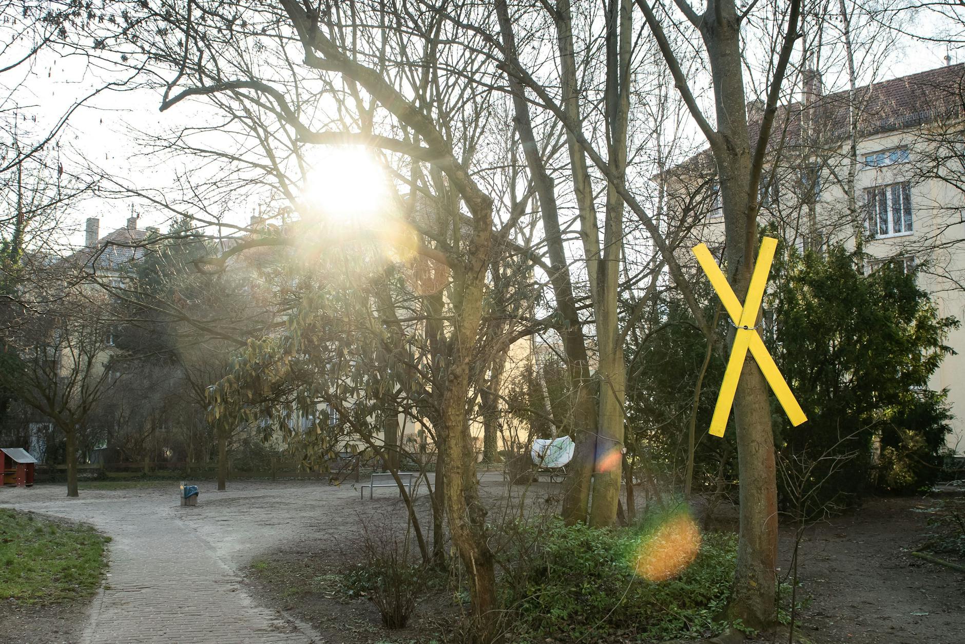 In zwei Pankower Innenhöfen sollen per Sonderbaurecht Häuser für Flüchtlinge entstehen.