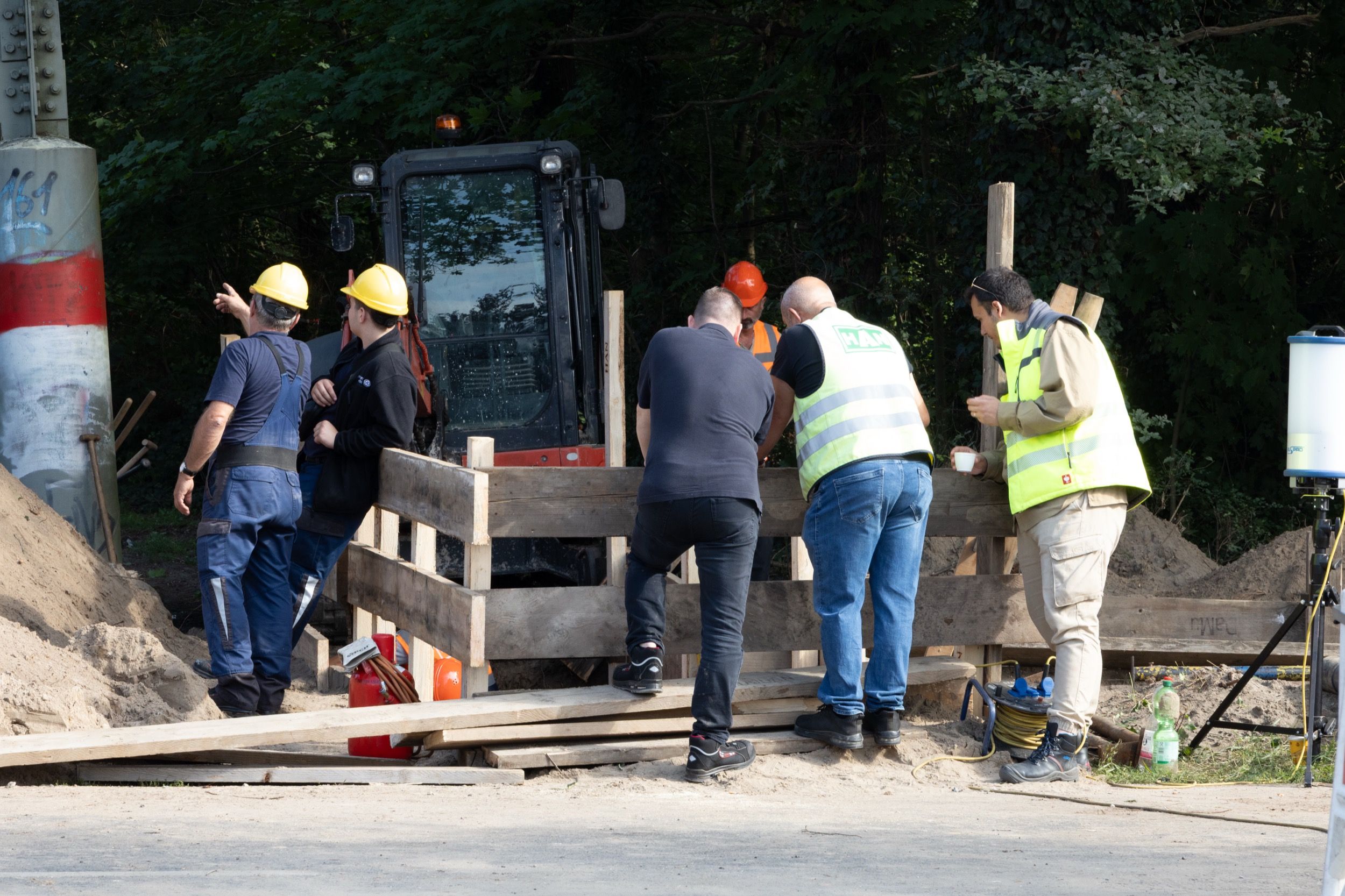 Blackout in Berlin: Wann gibt es wieder Strom? Neuer Zeitplan ist da!