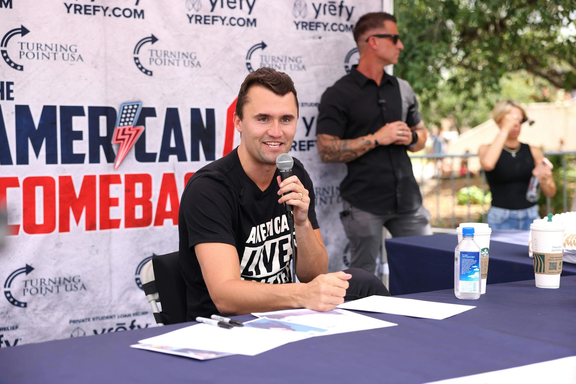 Charlie Kirk bei einer von zahllosen Debatten mit Studenten, hier in der A&M University Texas.